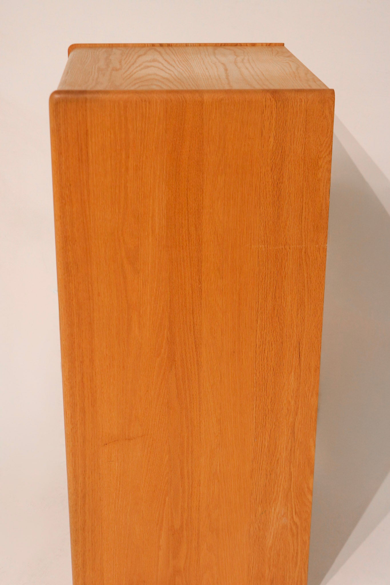 Mcm Solid Oak Wood Bookcase With Adjustable Shelves And Mirrored Back