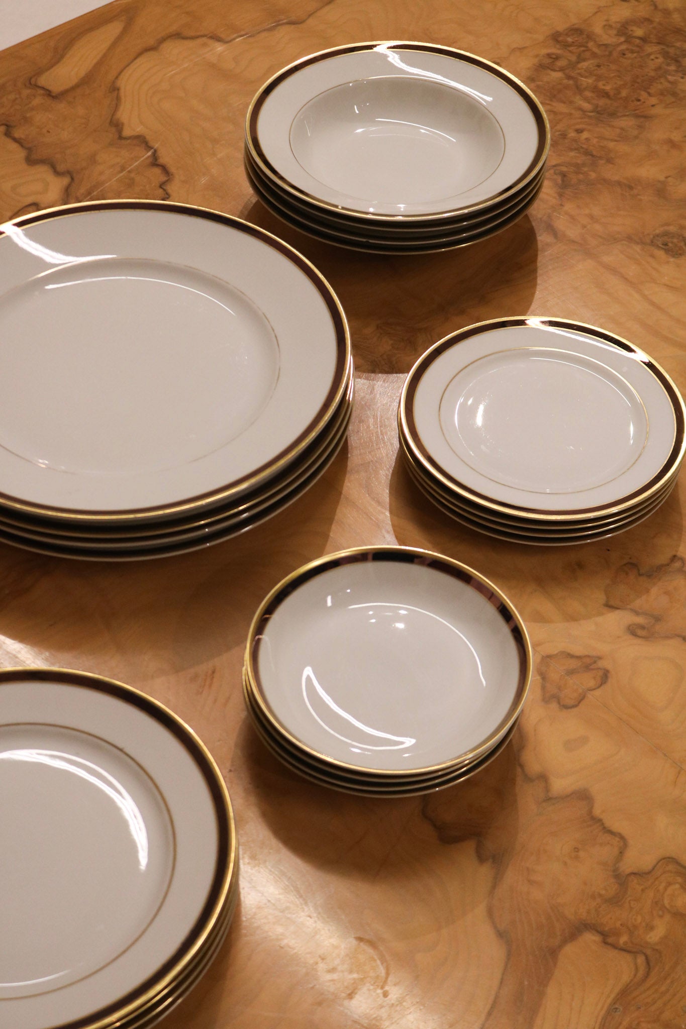 Set of 20 Porcelain Dining Plates Dishes By Heinrich & Co.