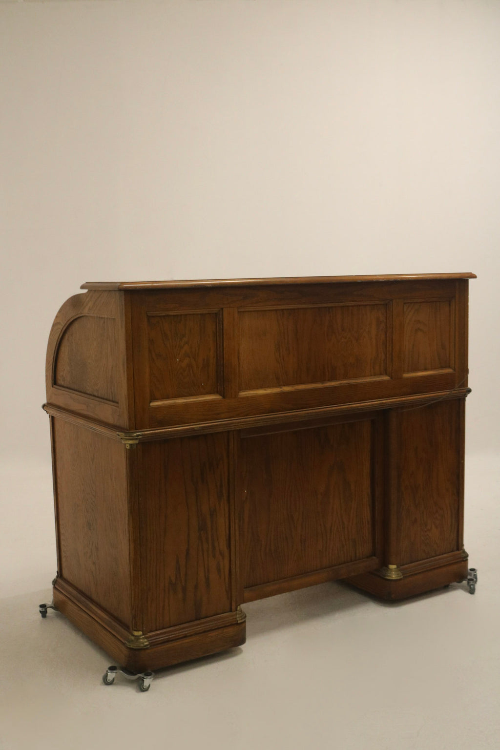Vintage Antique Solid Oak Wood Roll-Top Desk With Drawers And Storage