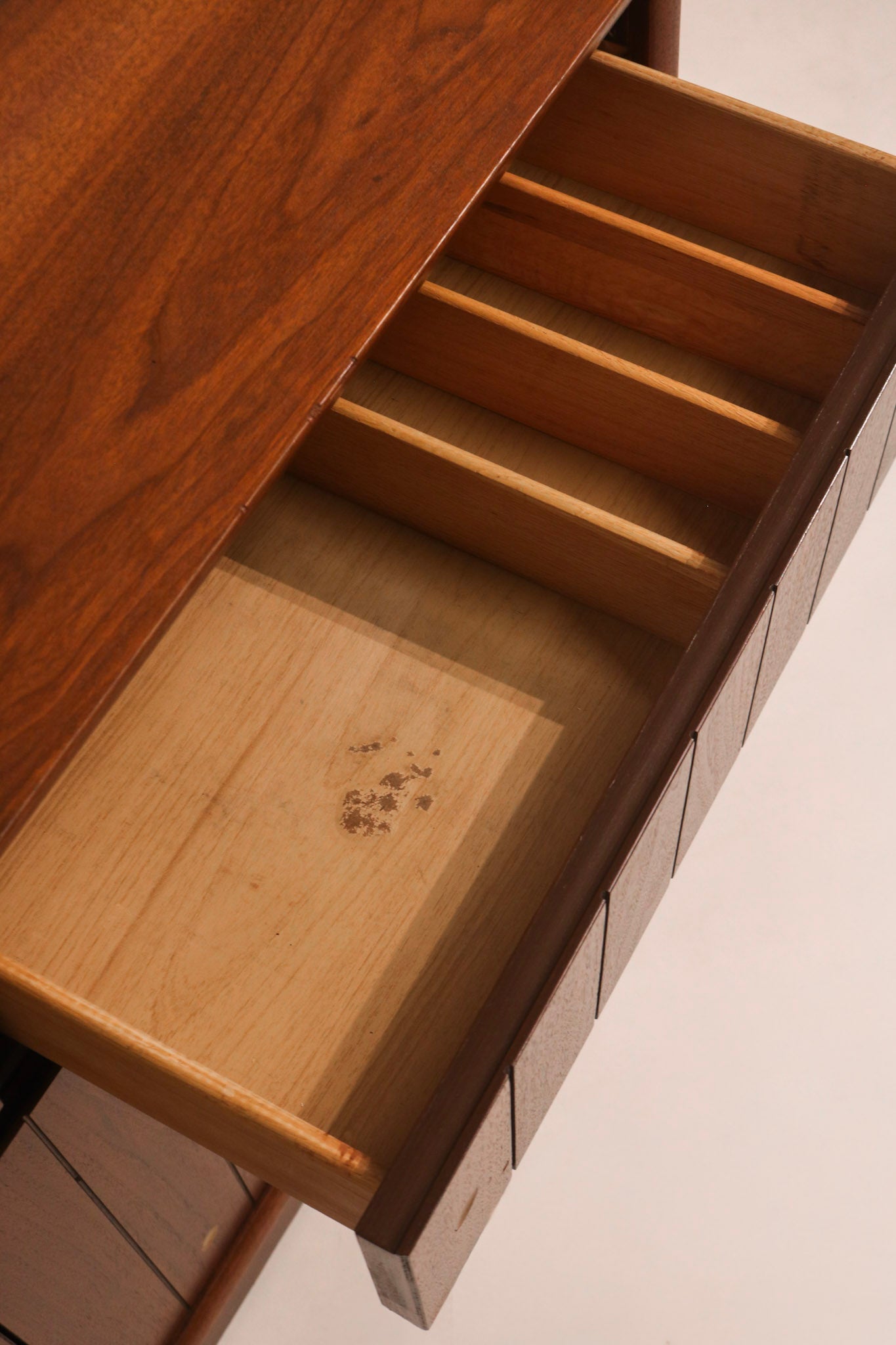 Kroehler Walnut Credenza / Media Console - 49"