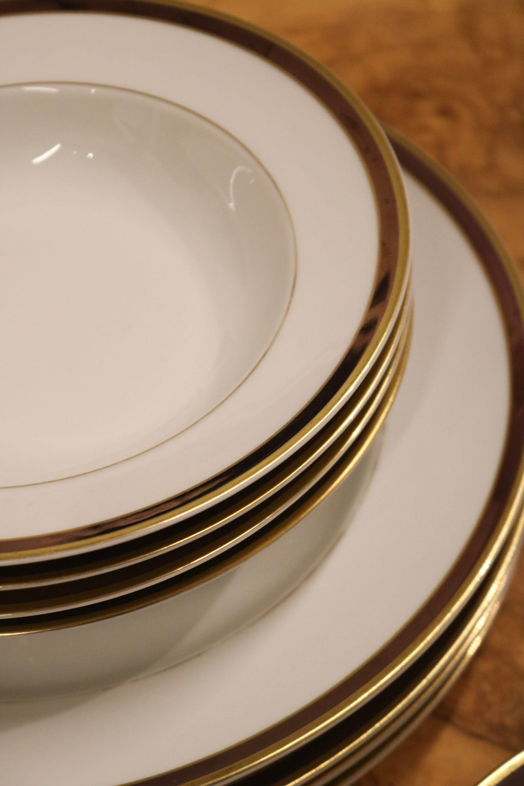 Set of 20 Porcelain Dining Plates Dishes By Heinrich & Co.