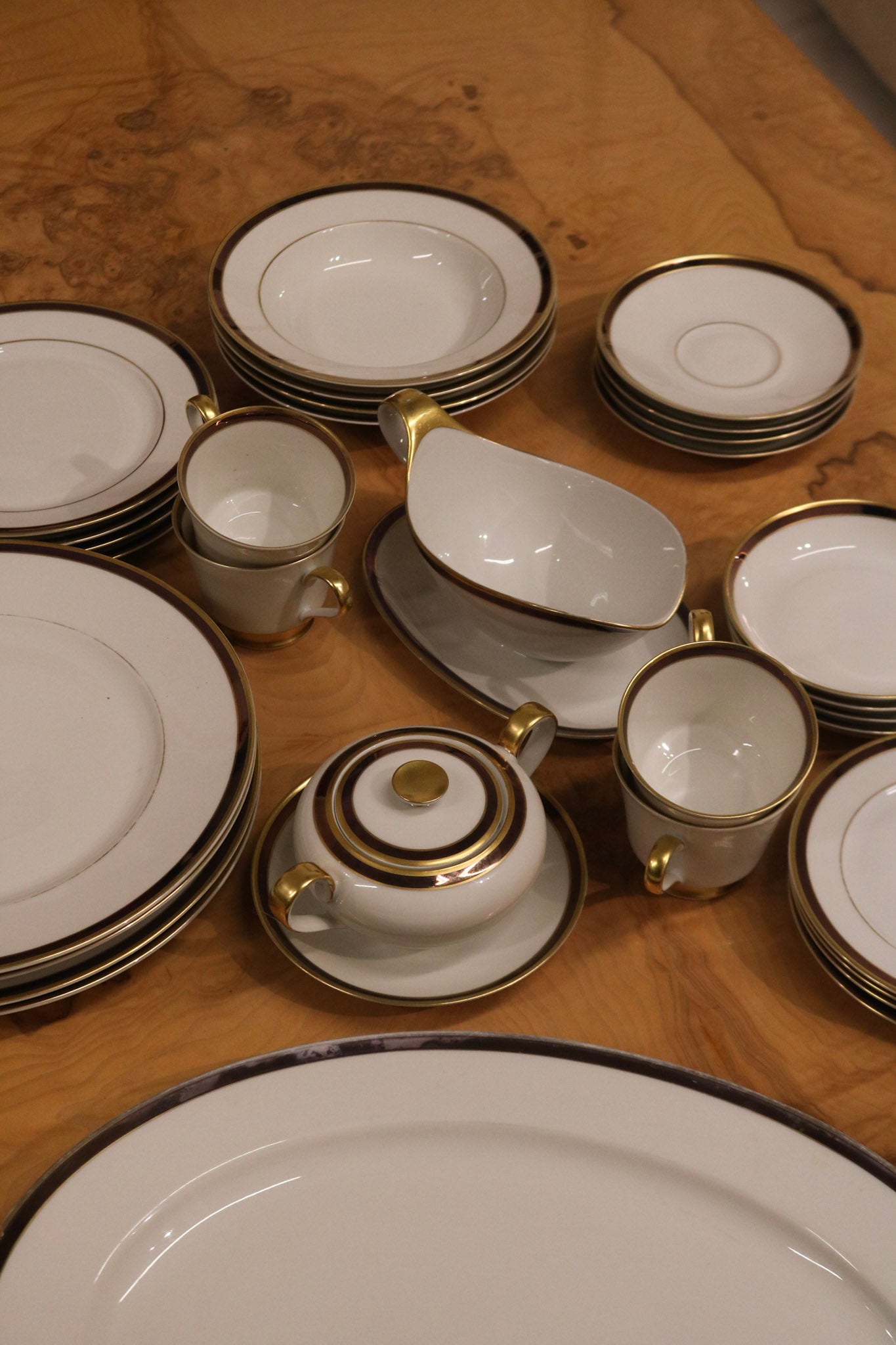 Set Of 31 Porcelain Dining Plates Dishes And Coffee Cups By Heinrich & Co.