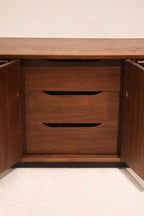 Mid Century Modern Walnut Wood Vintage 9 Drawers Dresser By Bassett