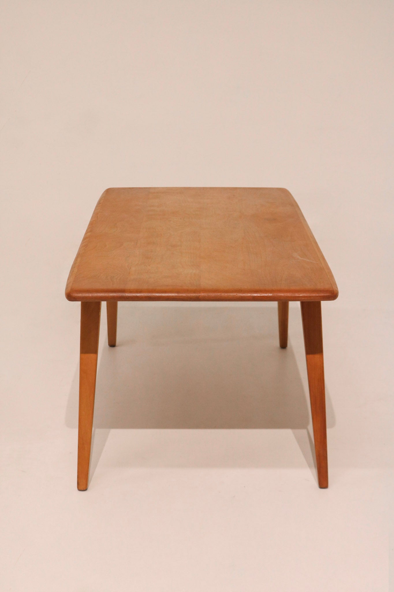 Vintage Mid Century Modern Coffee Table Circa 1950 By HEYWOOD-WAKEFIELD