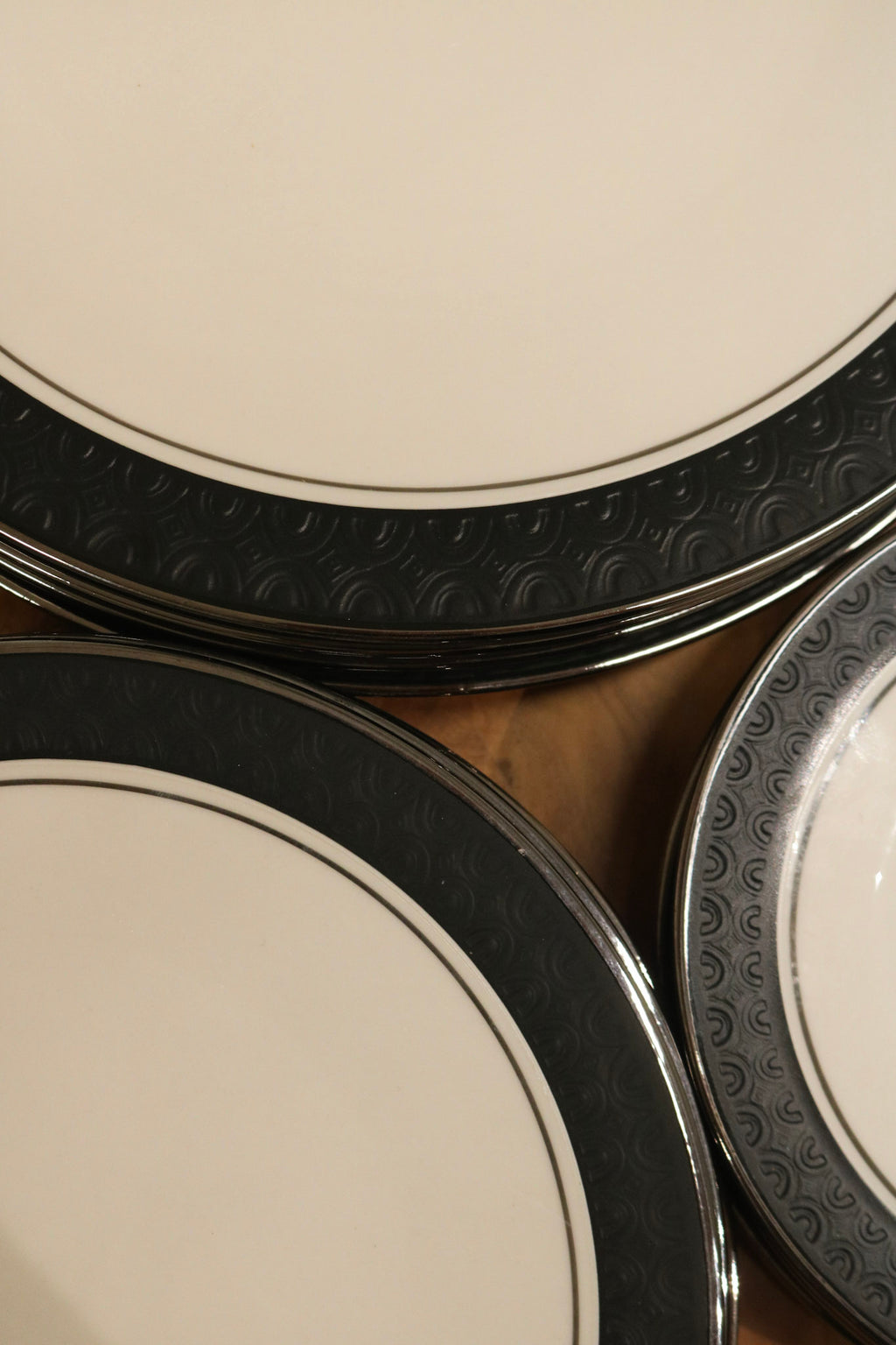 Set Of 12 Porcelain Dinnerware Plates By Franciscan Masterpiece China