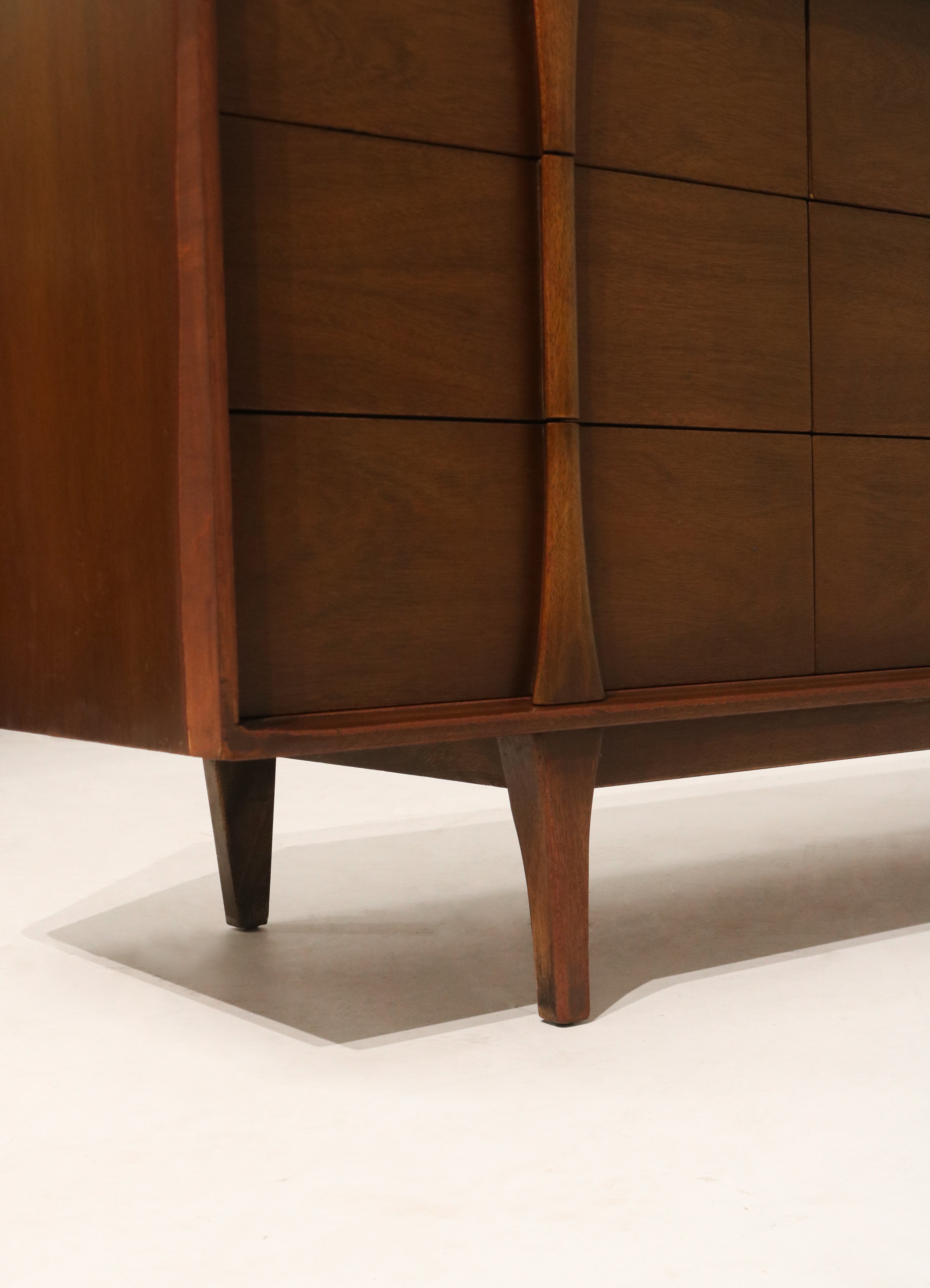 Vintage Mcm Walnut Wood Lowboy 9 Drawers Dresser