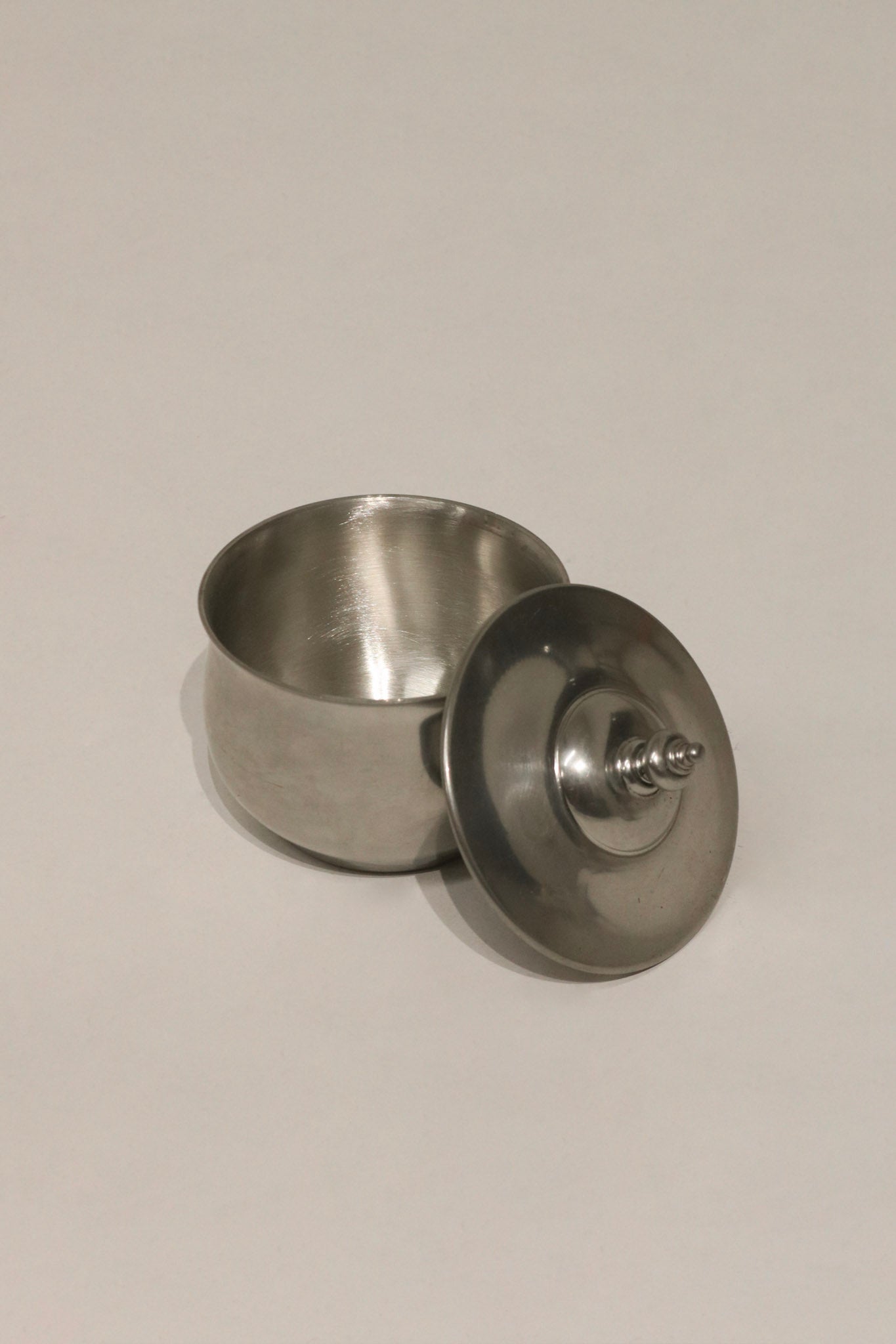Set Of 5 Vintage Stainless Steel Houseware And Decoration