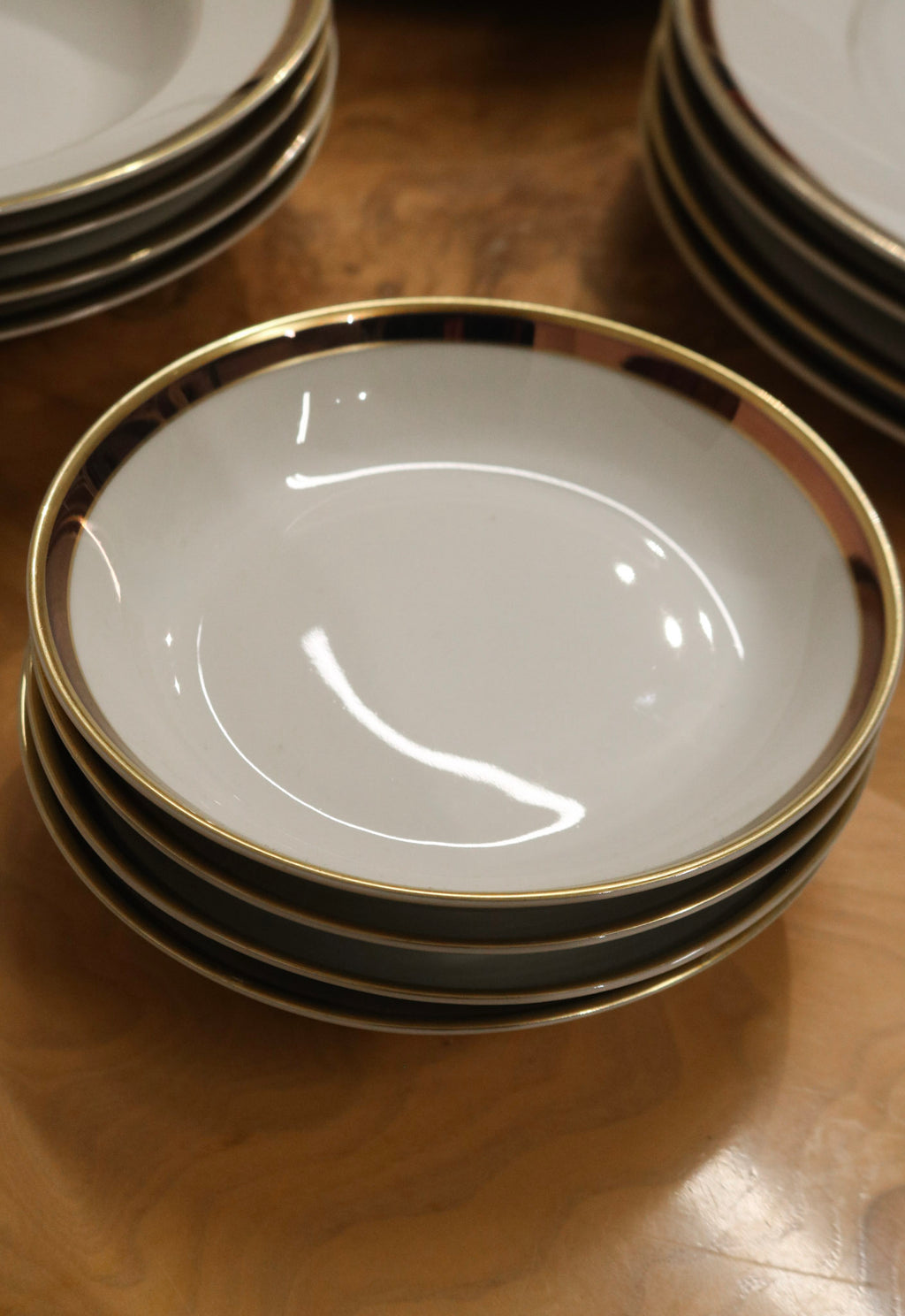 Set of 16 Porcelain Dining Plates Dishes By Heinrich & Co.