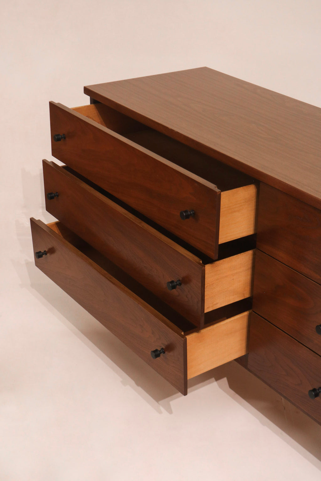 Mid Century Modern Walnut Wood 6 Drawers Dresser By Stanley