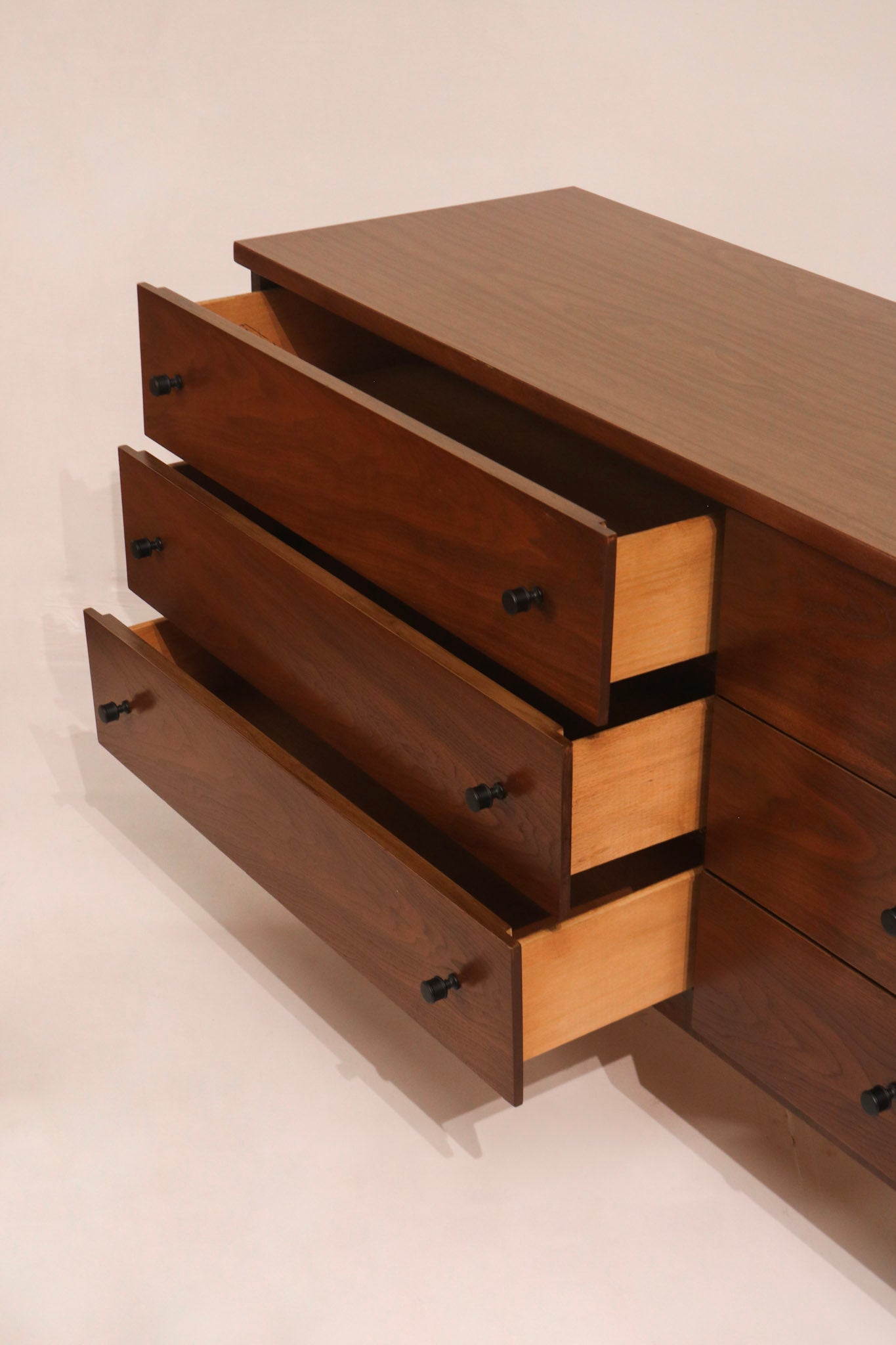 Mid Century Modern Walnut Wood 6 Drawers Dresser By Stanley