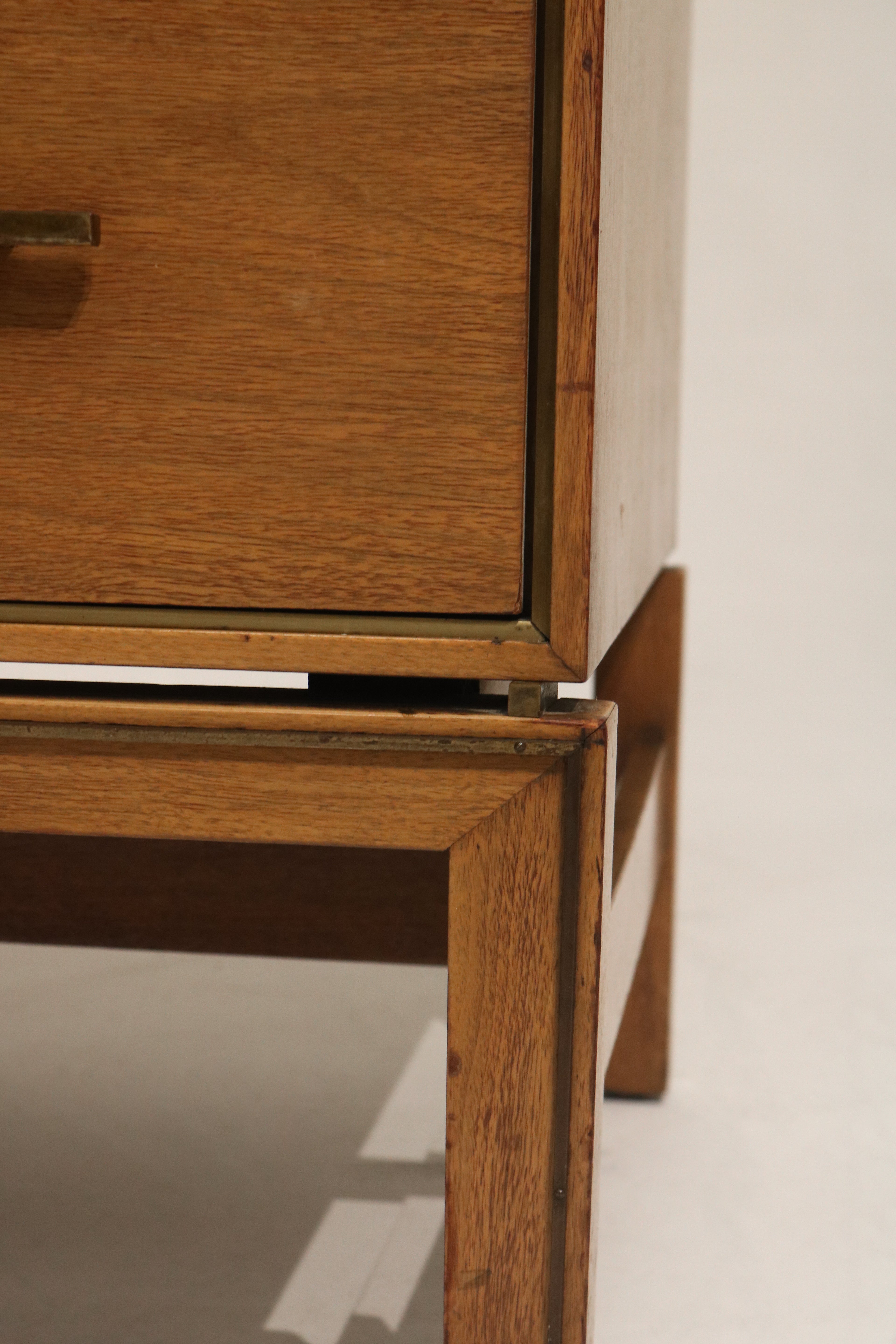 Vintage Oak Wood 7 Drawers Dresser By John Stuart Grand Rapids New York