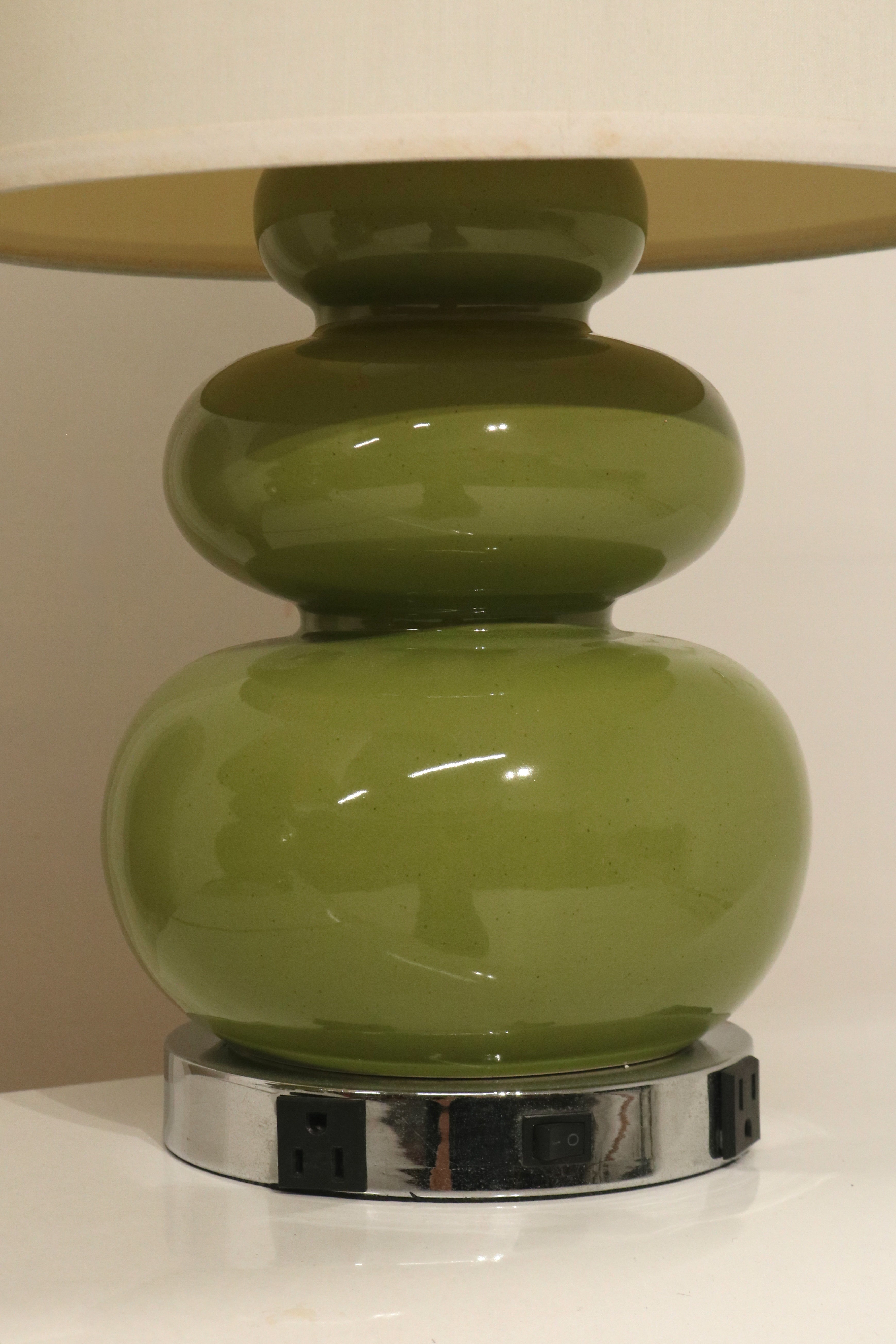 Set Of 2 Green Ceramic Table Lamps With Beige Drum Shade