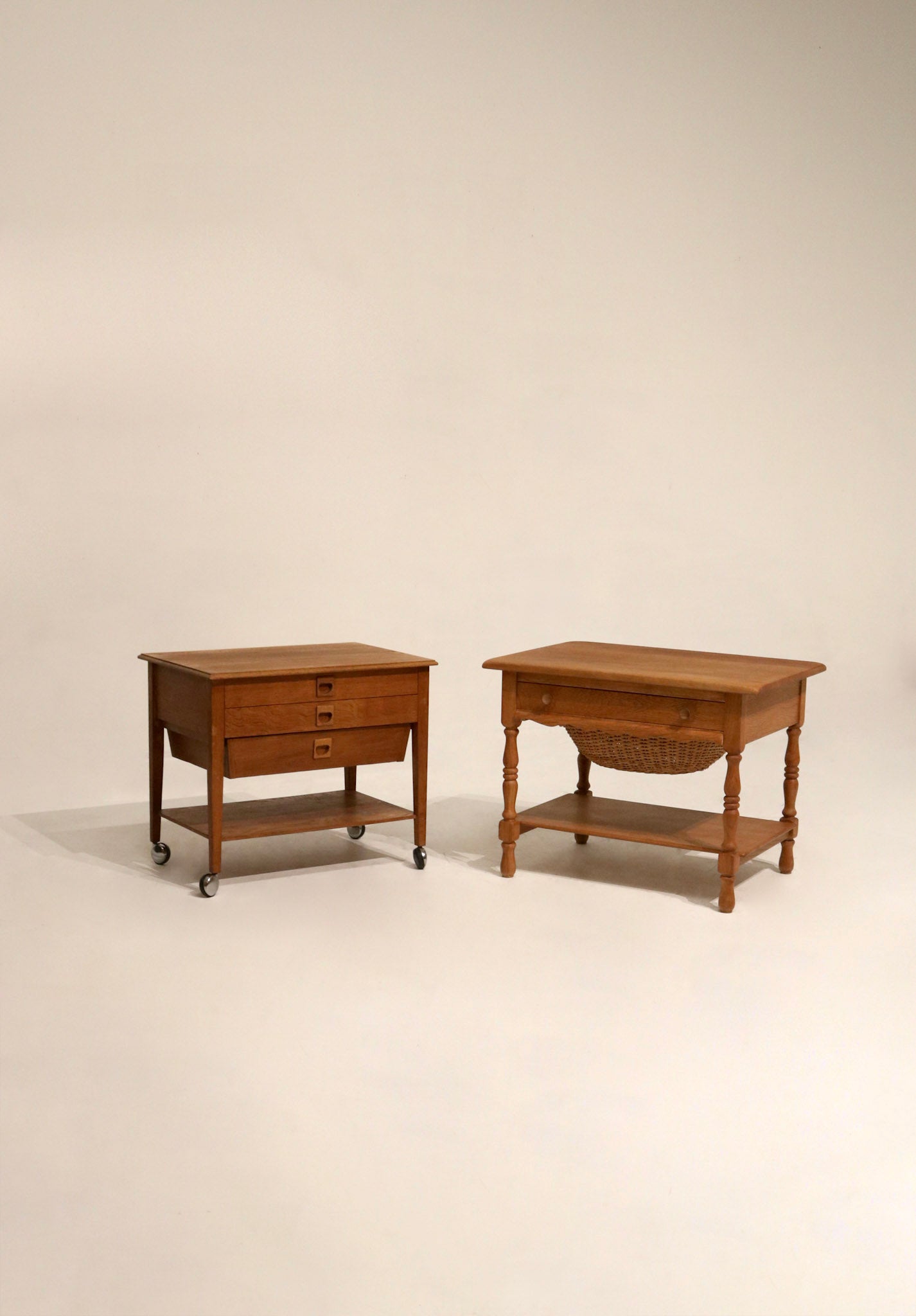 Set Of 2 Vintage Danish Oak Wood Side Tables With Drawers