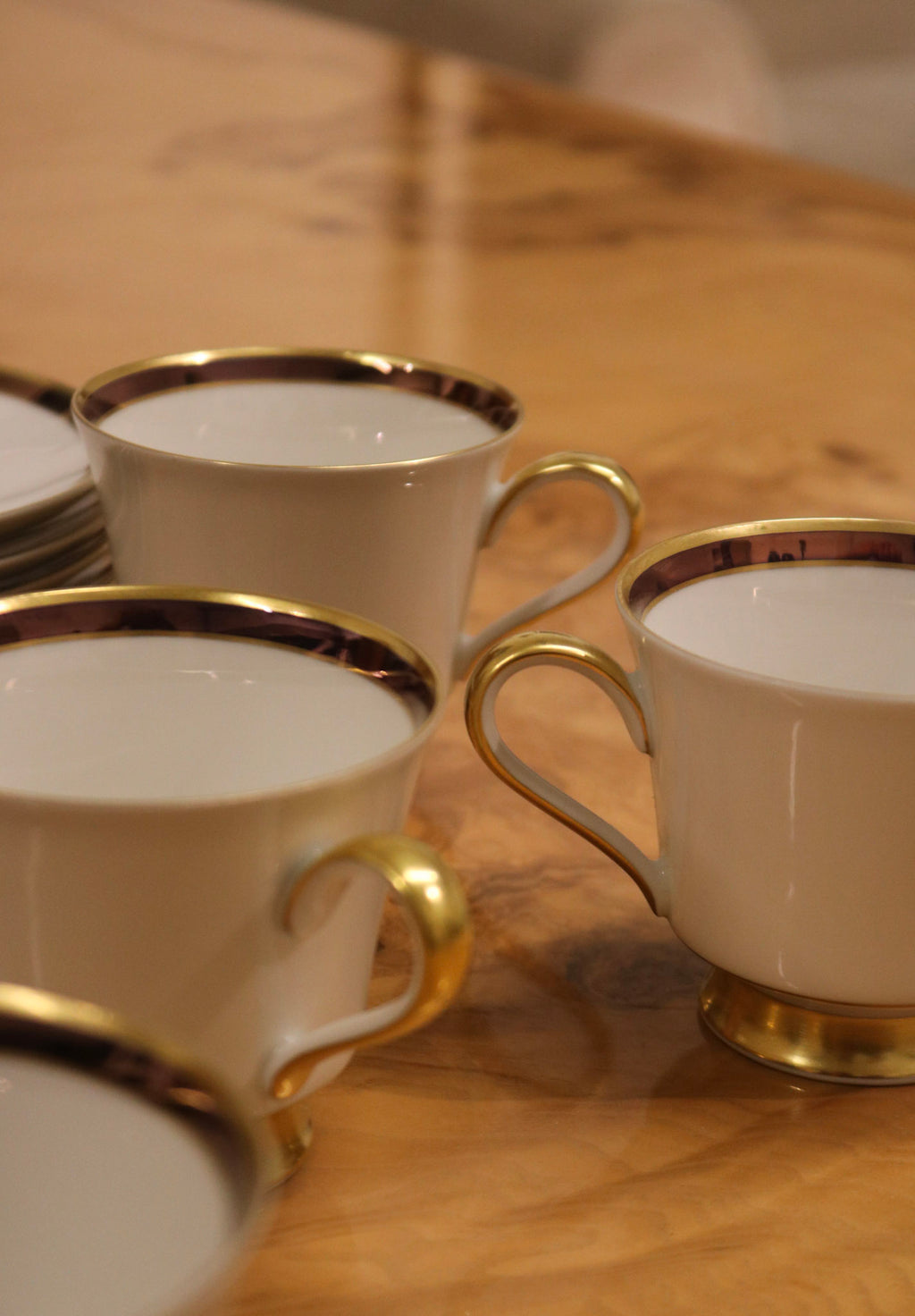Set Of 4 Porcelain Coffee Tea Cups And Plates Sugar Bowl By Heinrich & Co.