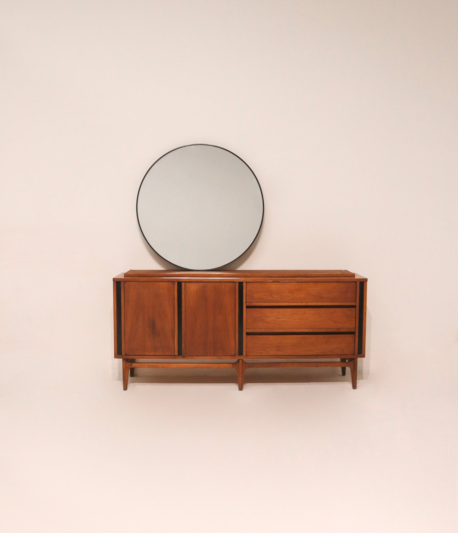 Round Black Wall Mirror Metal Frame