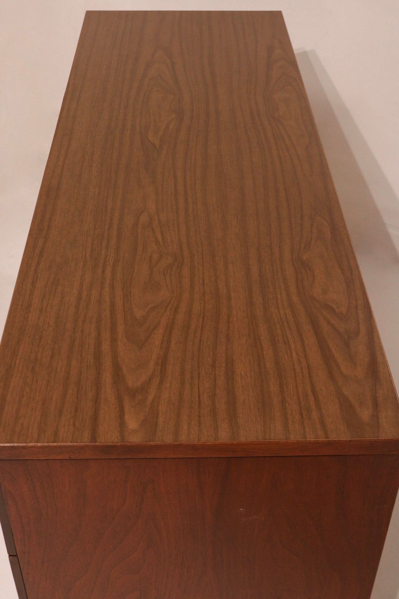 Mid Century Modern Walnut Wood 6 Drawers Dresser By Stanley