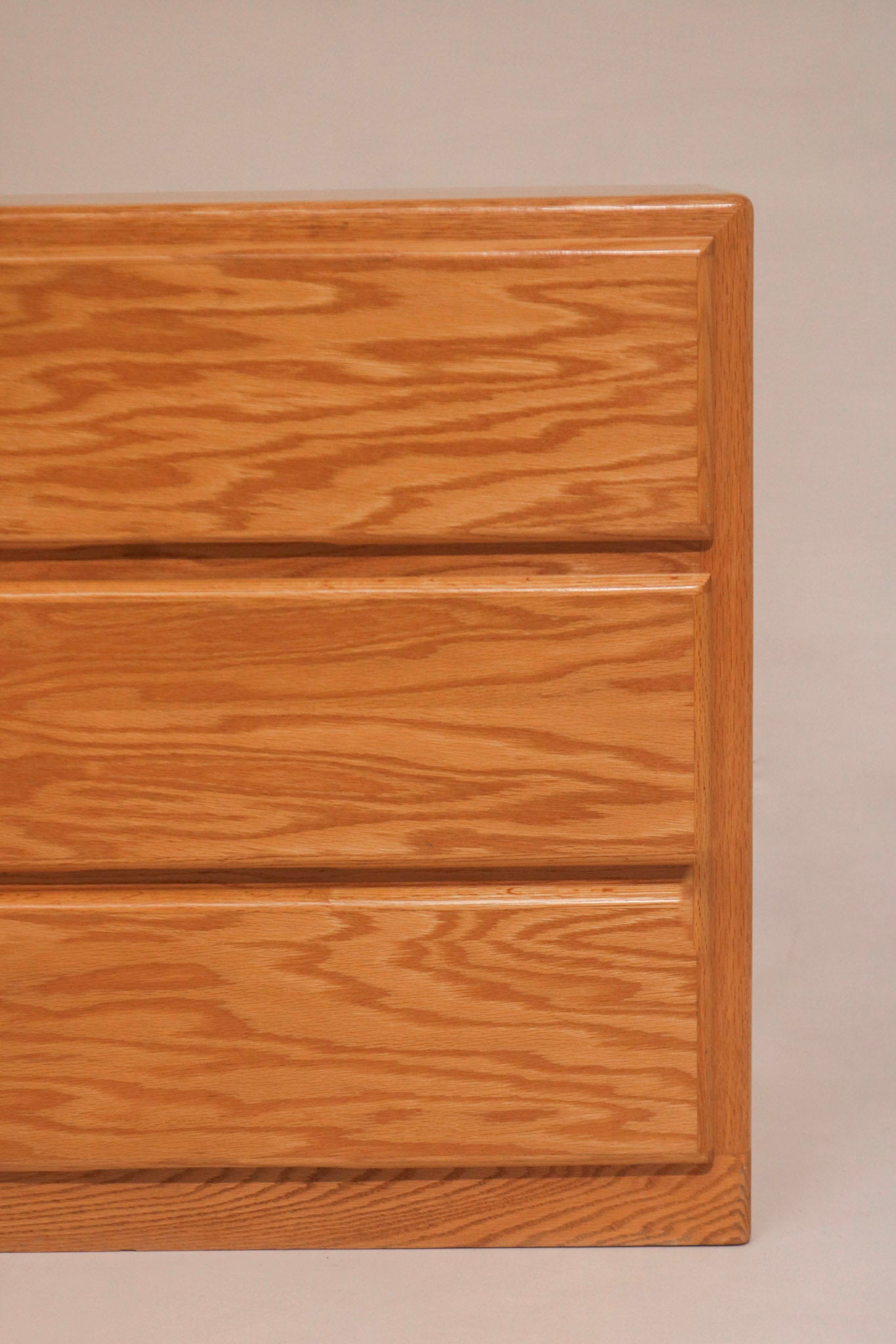 Vintage Solid Oak 6 Drawers Dresser