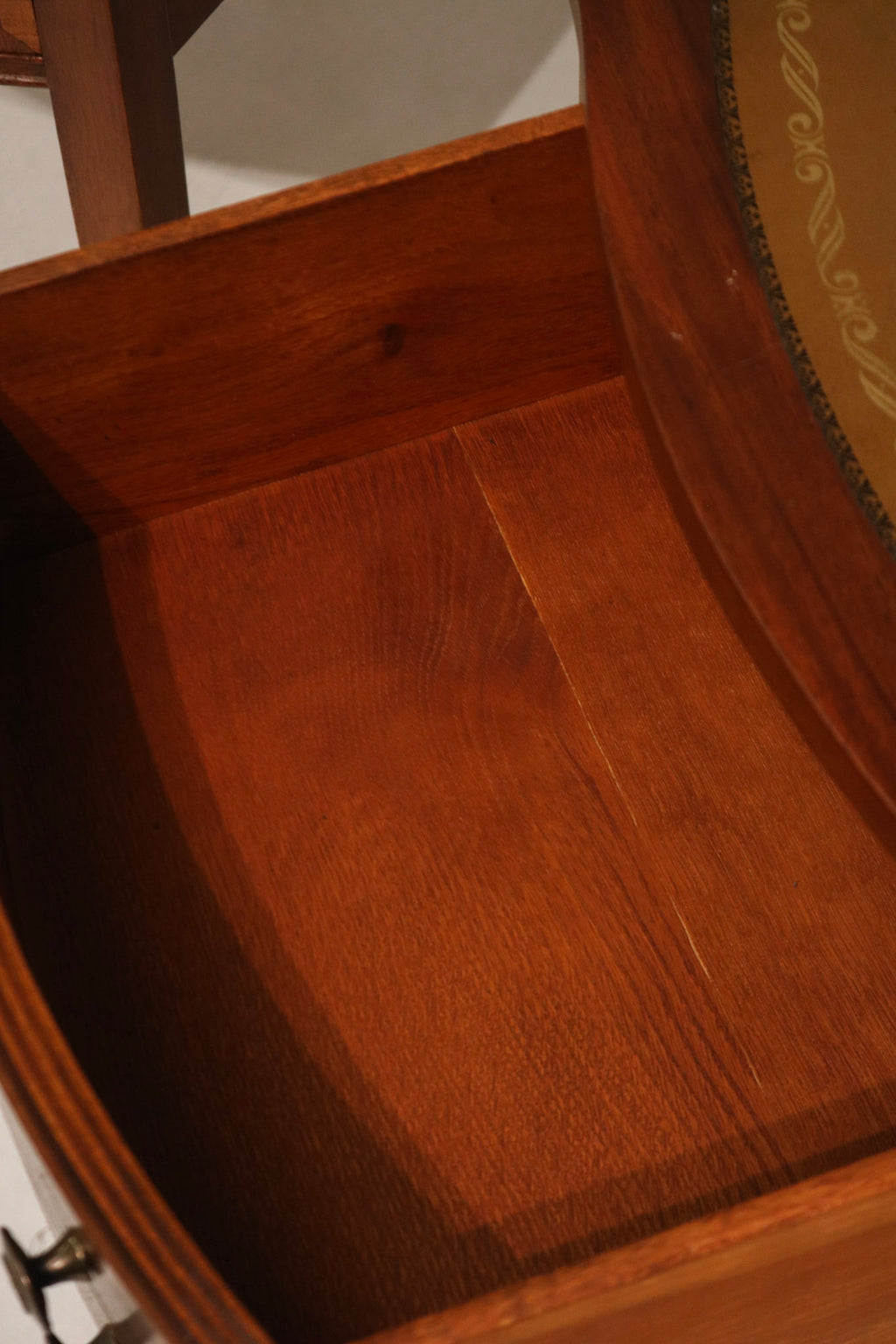 Antique Georgian Mahogany Leather Top Nightstands Side Tables