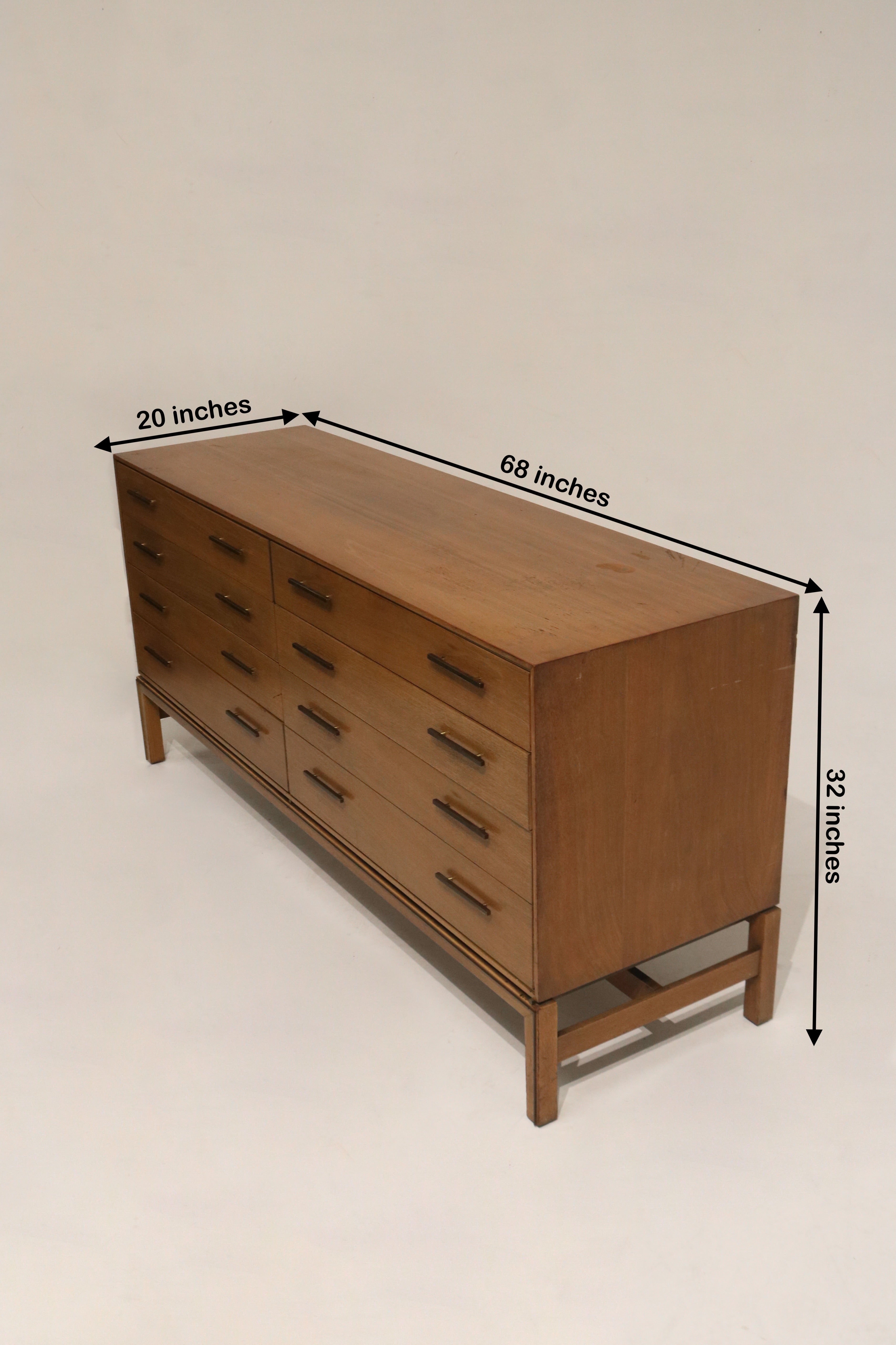 Vintage Oak Wood 7 Drawers Dresser By John Stuart Grand Rapids New York