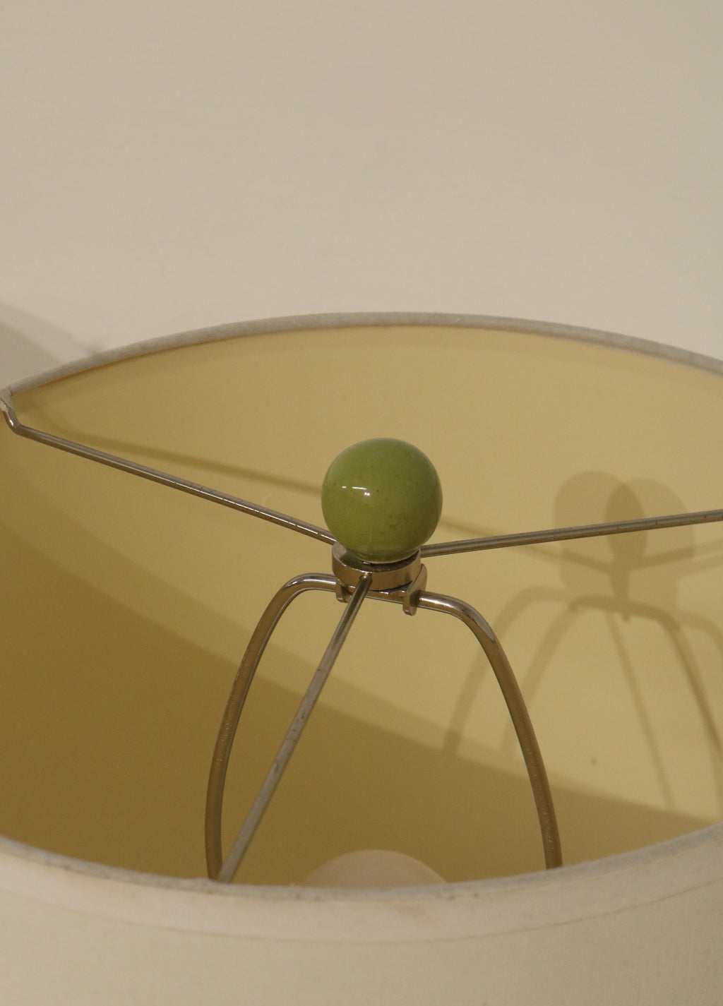Ceramic Table Lamp With Beige Drum Shade