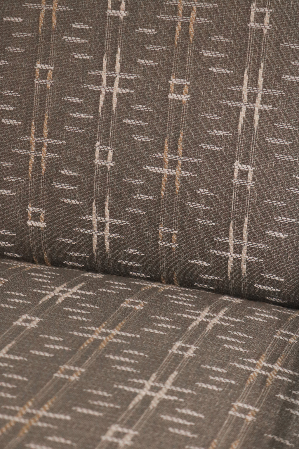 Room & Board Modern Accent Chair Metal Frame Fabric Seat