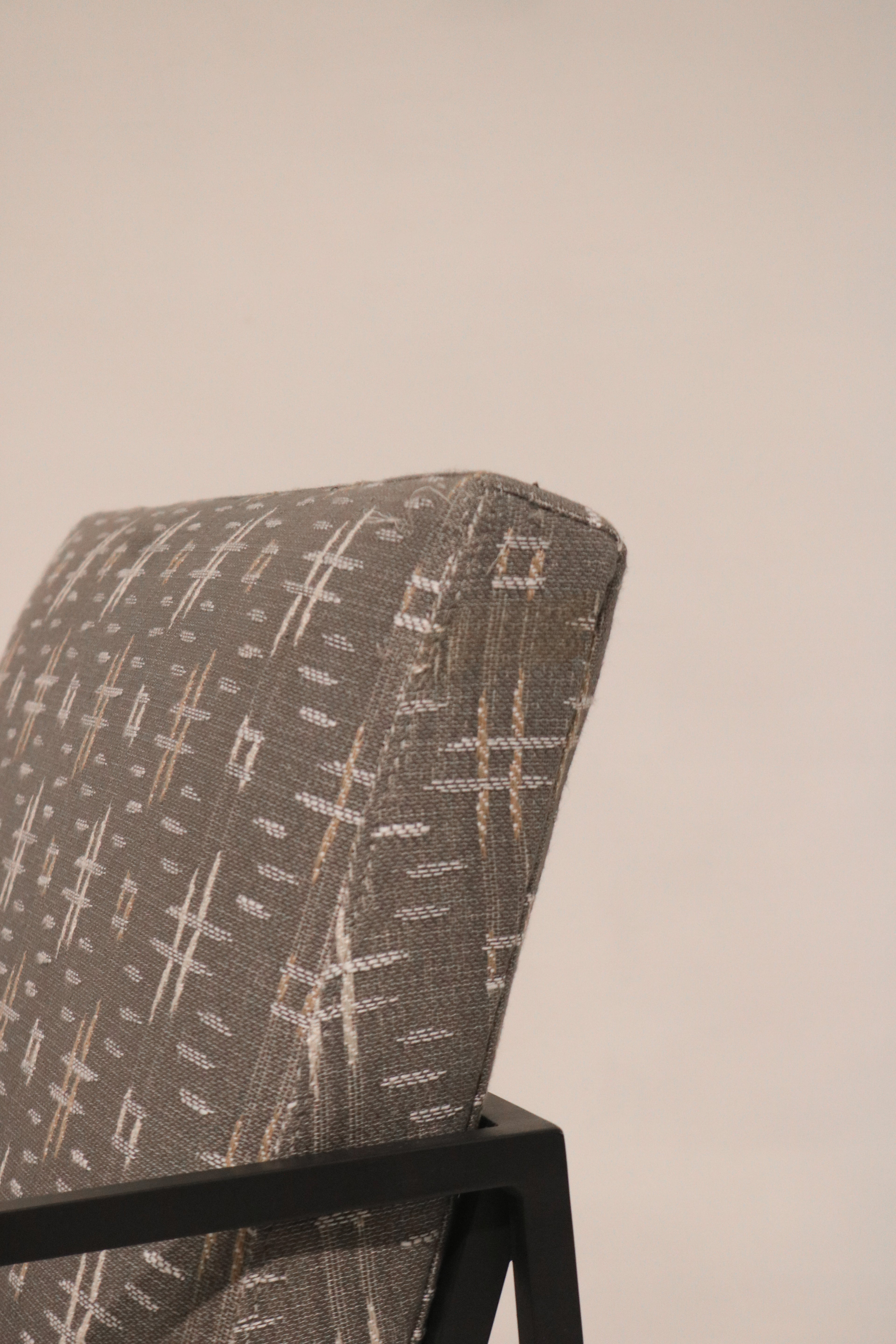 Room & Board Modern Accent Chair Metal Frame Fabric Seat