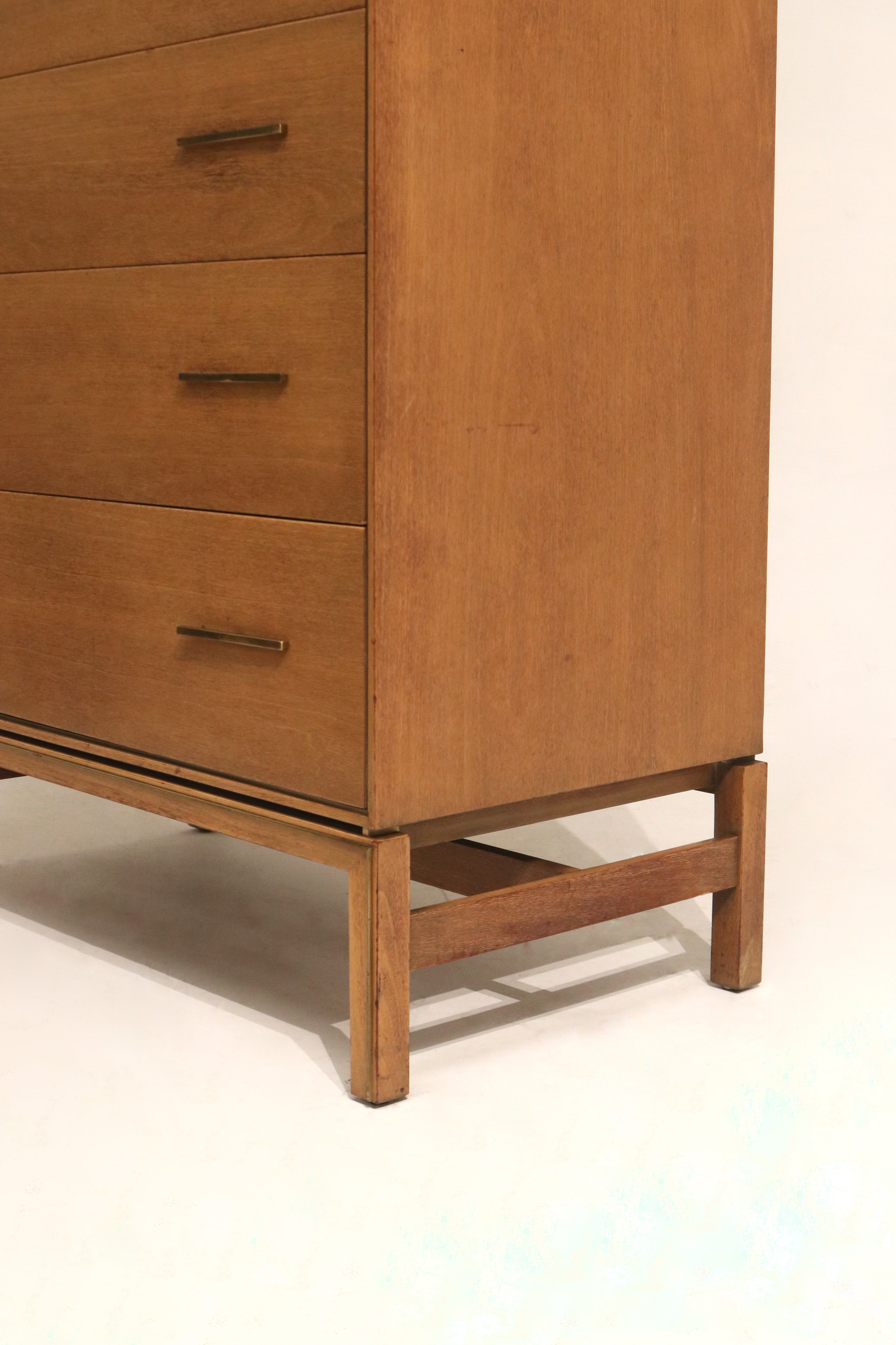 Vintage Oak Wood 6 Drawers Dresser By John Stuart Grand Rapids New York