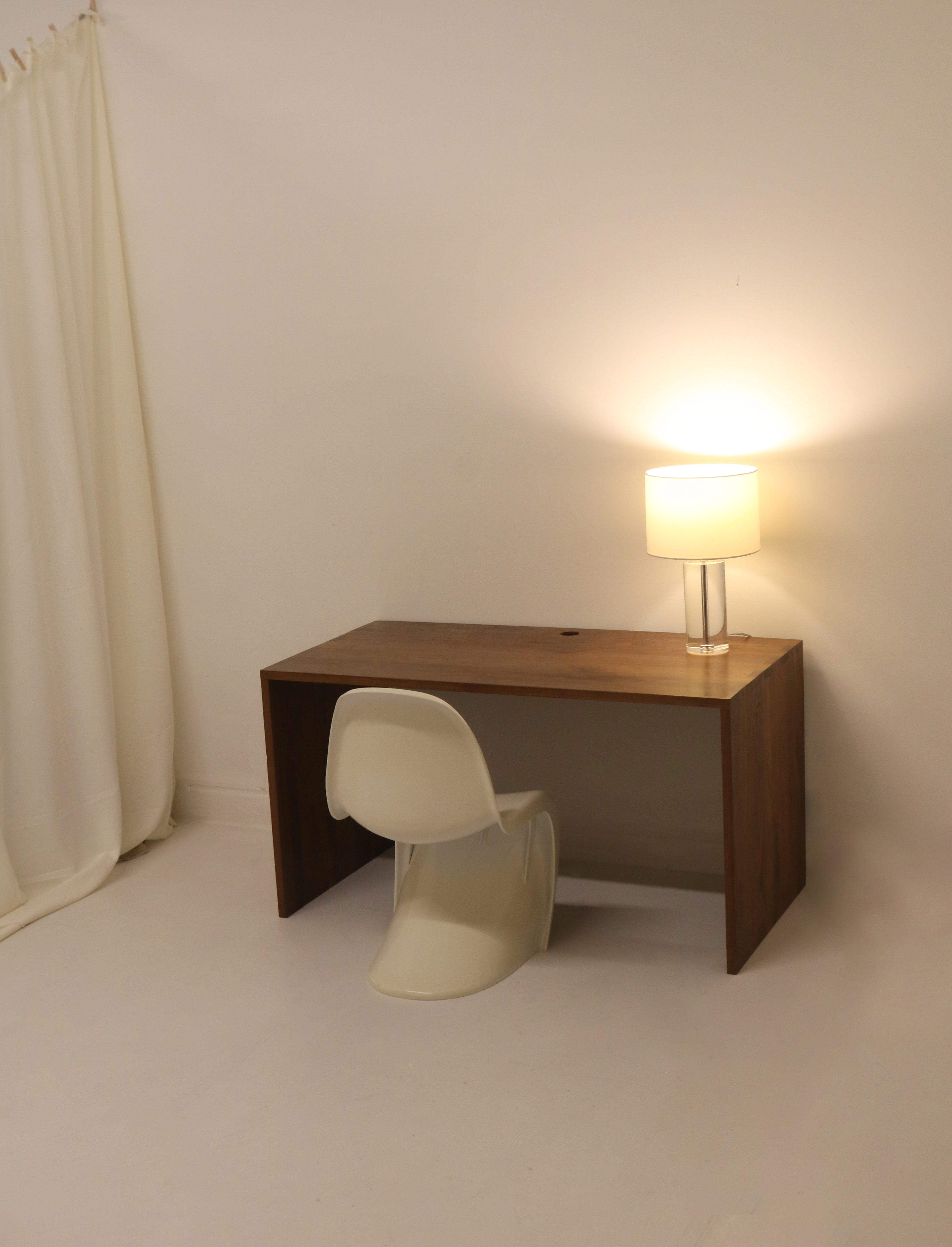 Room&amp;Board Table Desk Modern Lamp