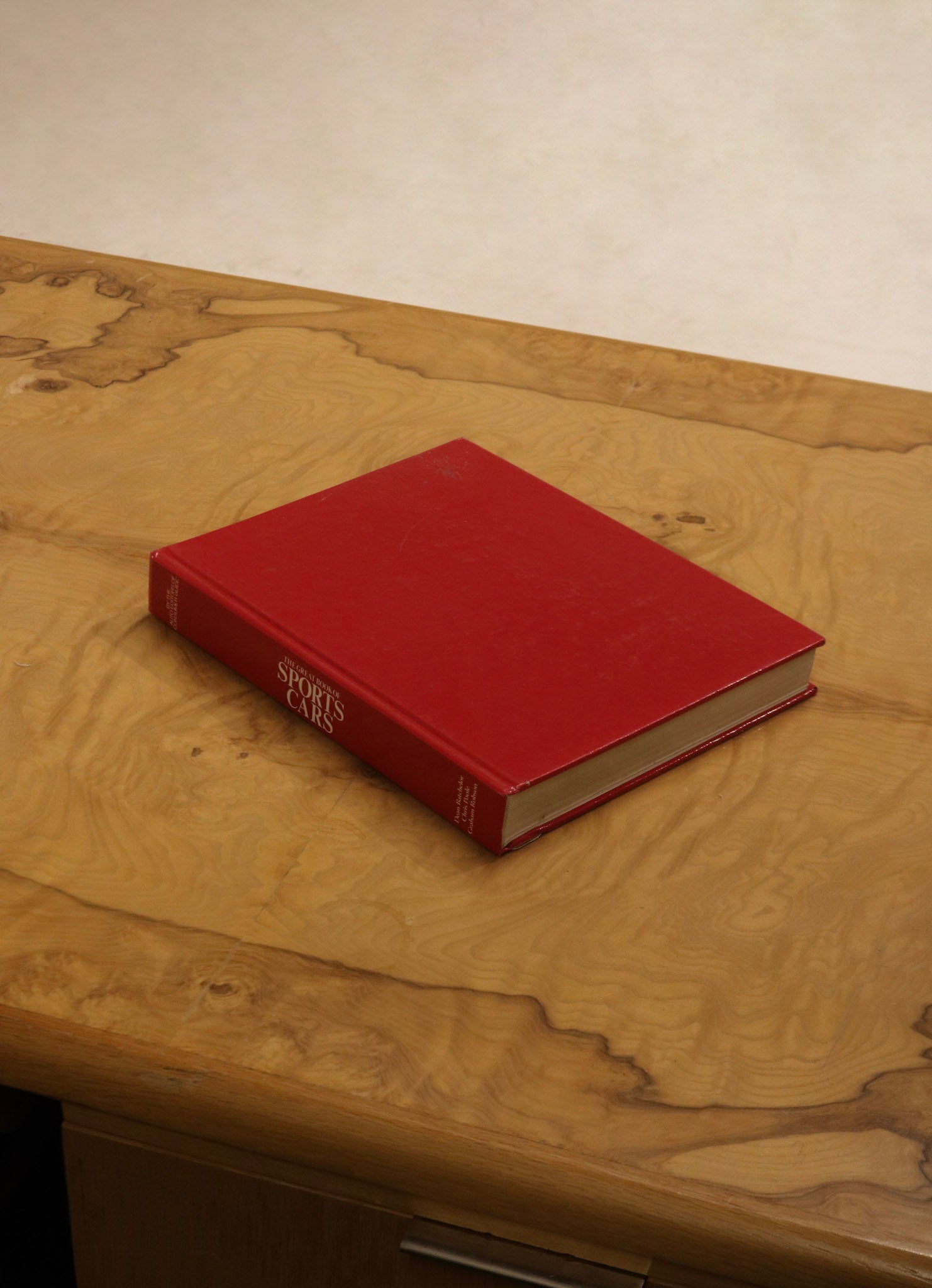 Illustrated Vintage Book Sports Cars by Consumer Guide Editors 1988 Hardcover