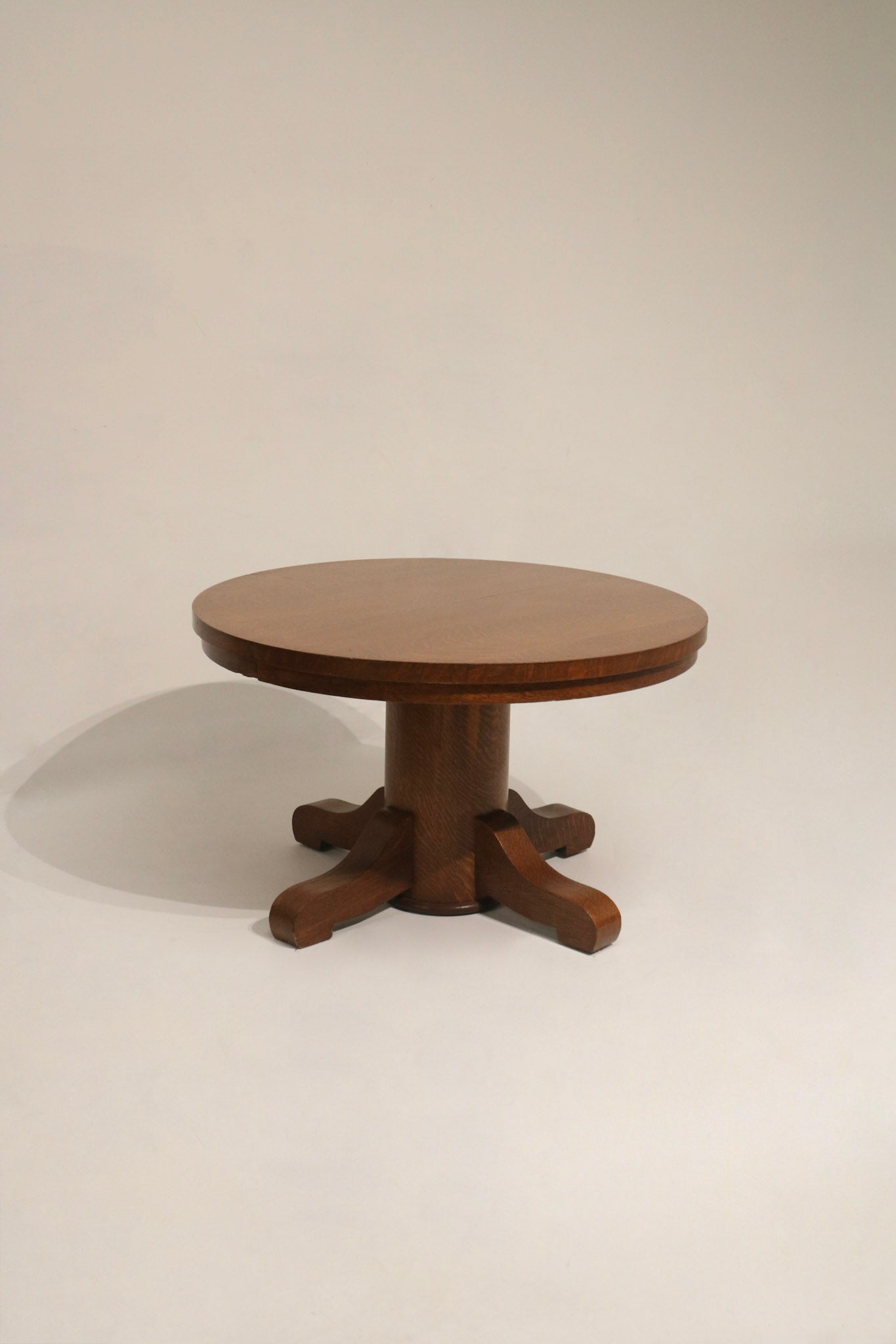 Antique Vintage Solid Oak Wood Round Dining Table