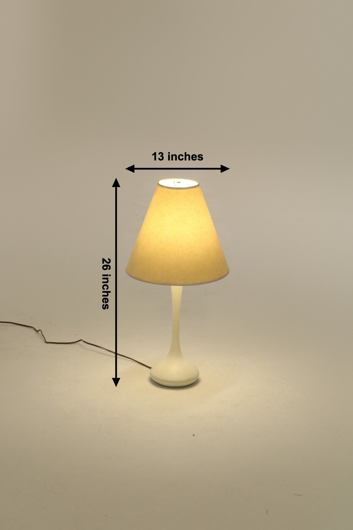 Set Of 2 Vintage White Ceramic Table Lamps