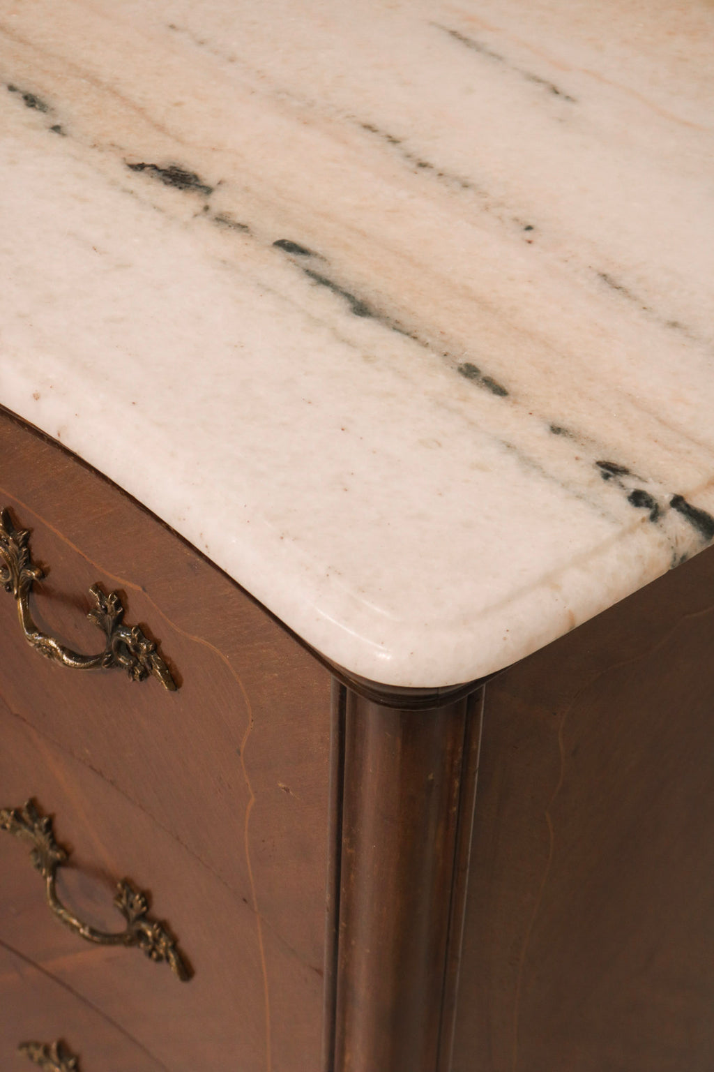 Angled top view emphasizing the elegance and classic French design