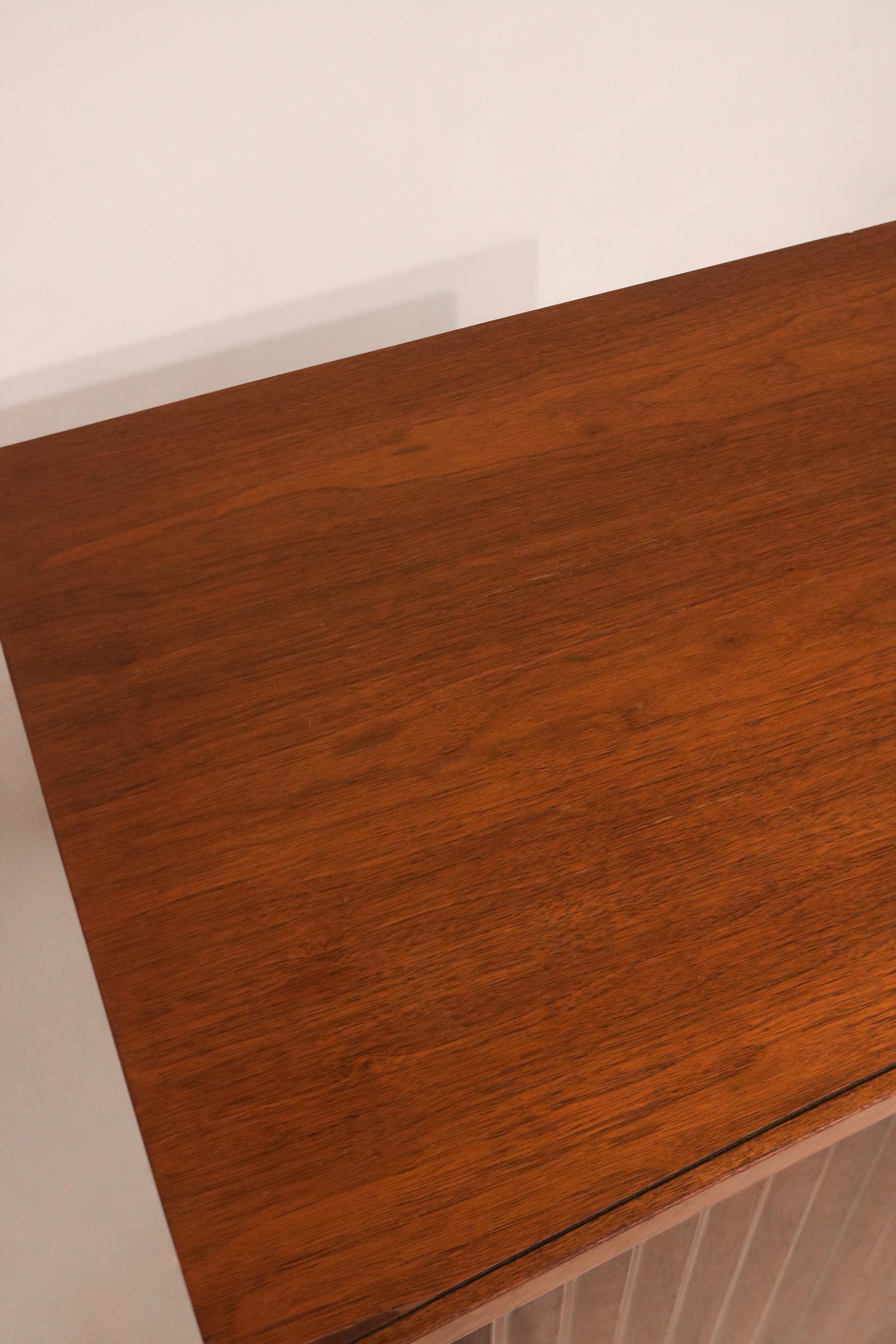 Angled top view showing the proportions and curved top surface