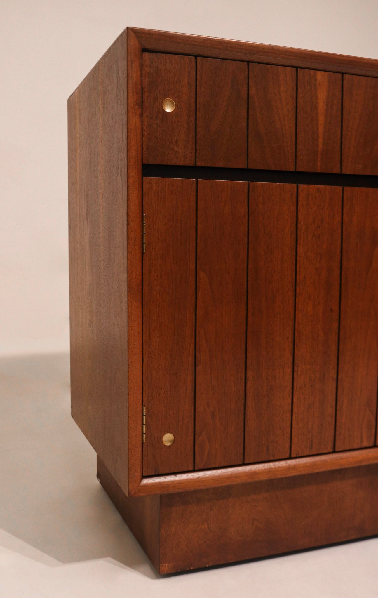 Bottom corner detail showing base joinery and stability