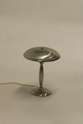 Chrome touch-sensor lamp in excellent condition