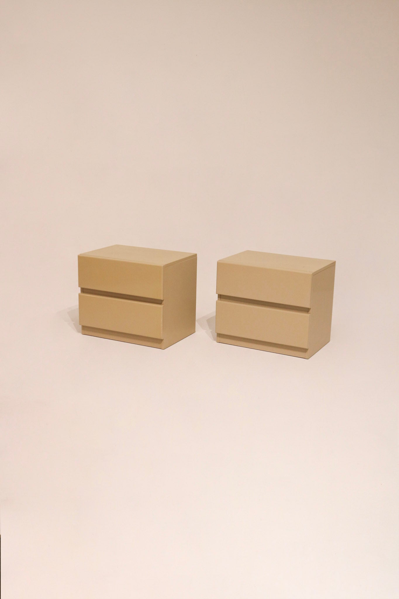 Main view of vintage wooden nightstands with drawers, taupe color lacquered solid wood, set of two