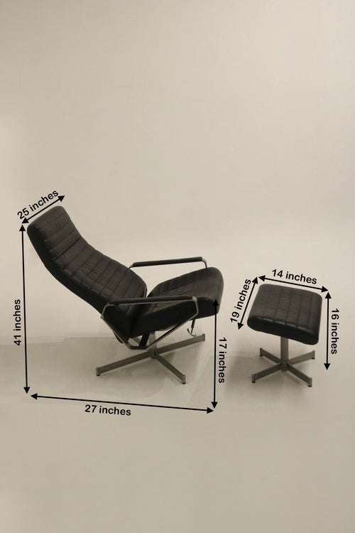 Modern leather upholstered chair by Bolia Vitesse