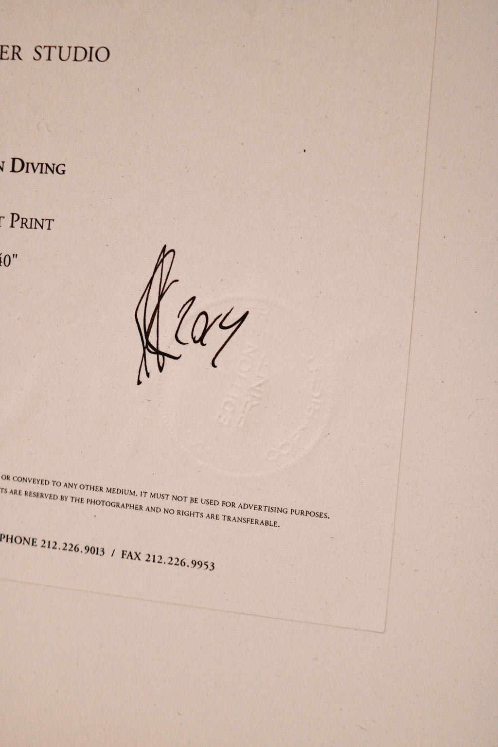 Zoomed-in corner of the frame exhibiting clean joints and craftsmanship