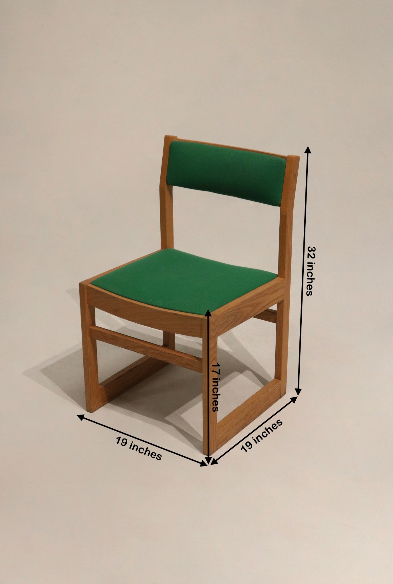 Solid wood frame vintage chair in great condition