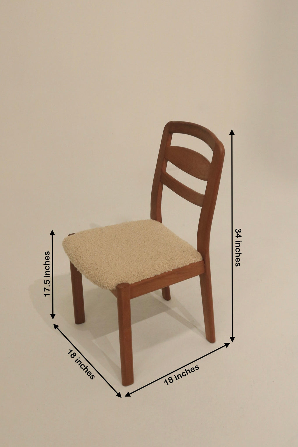 Stylish mid-century modern chairs