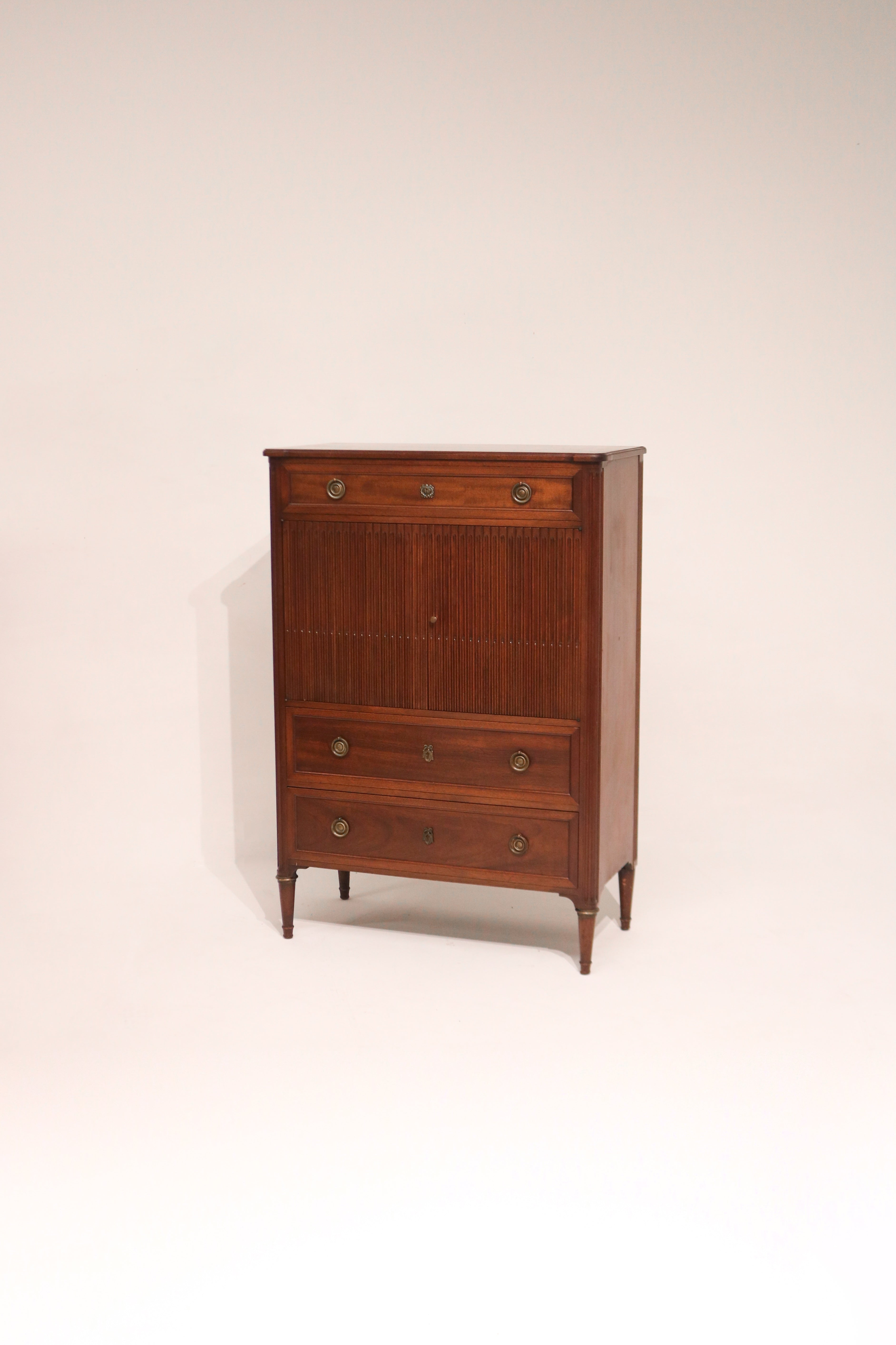 Full view of Vintage Mahogany Wood Mcm Chest Of Drawers Dresser made of mahogany and walnut wood, sleek and like new