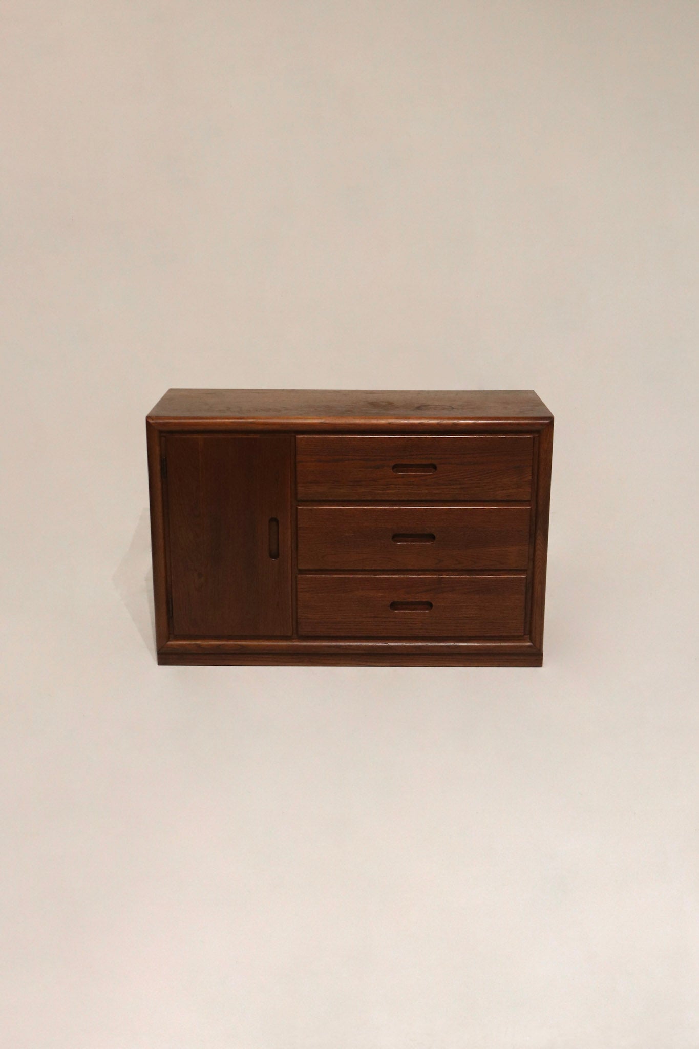 Vintage solid oak wood piece by Dixie