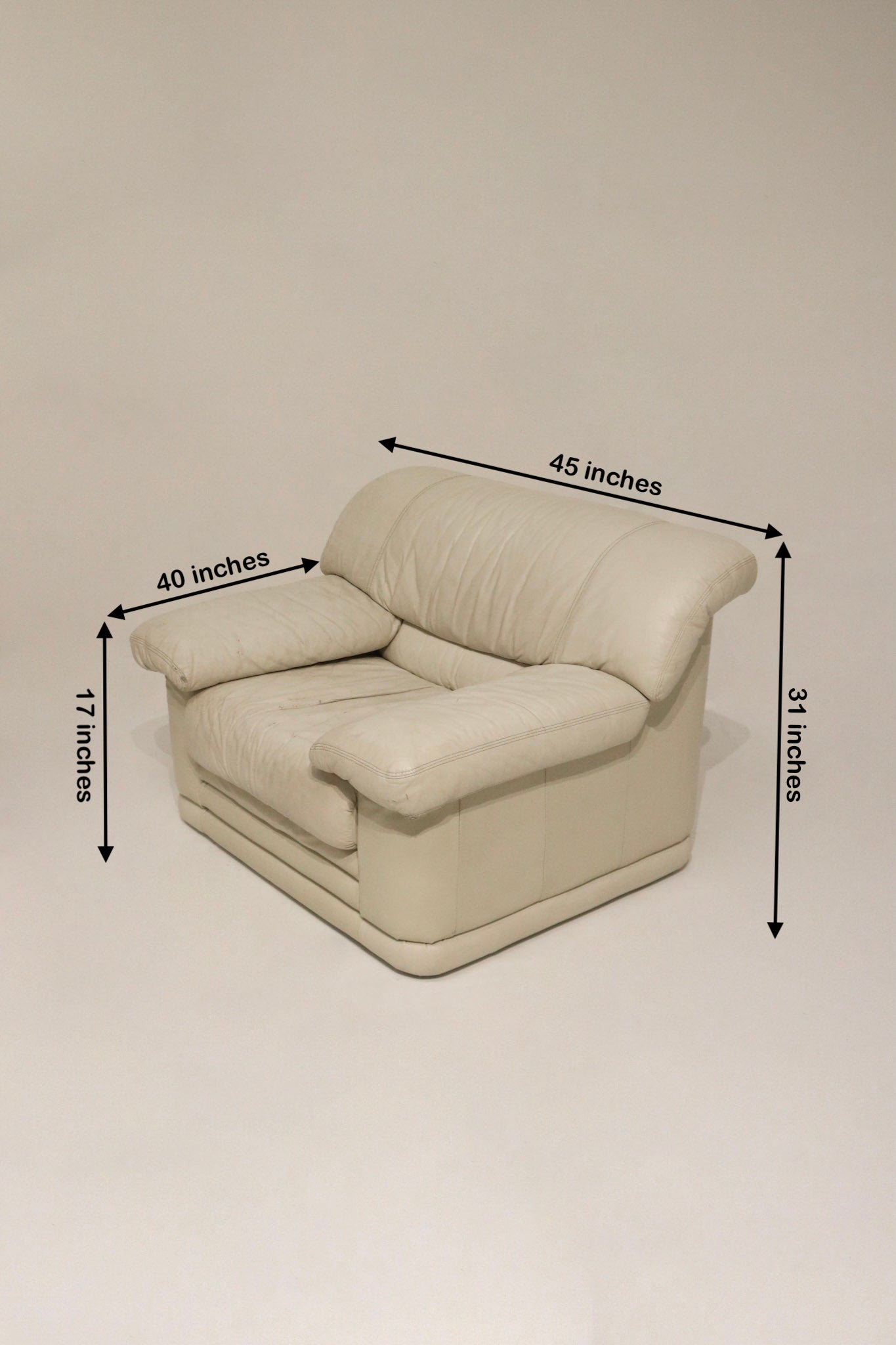 Heavy-duty leather chair for home decor