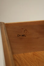 DRESSER 4 IMG_4690