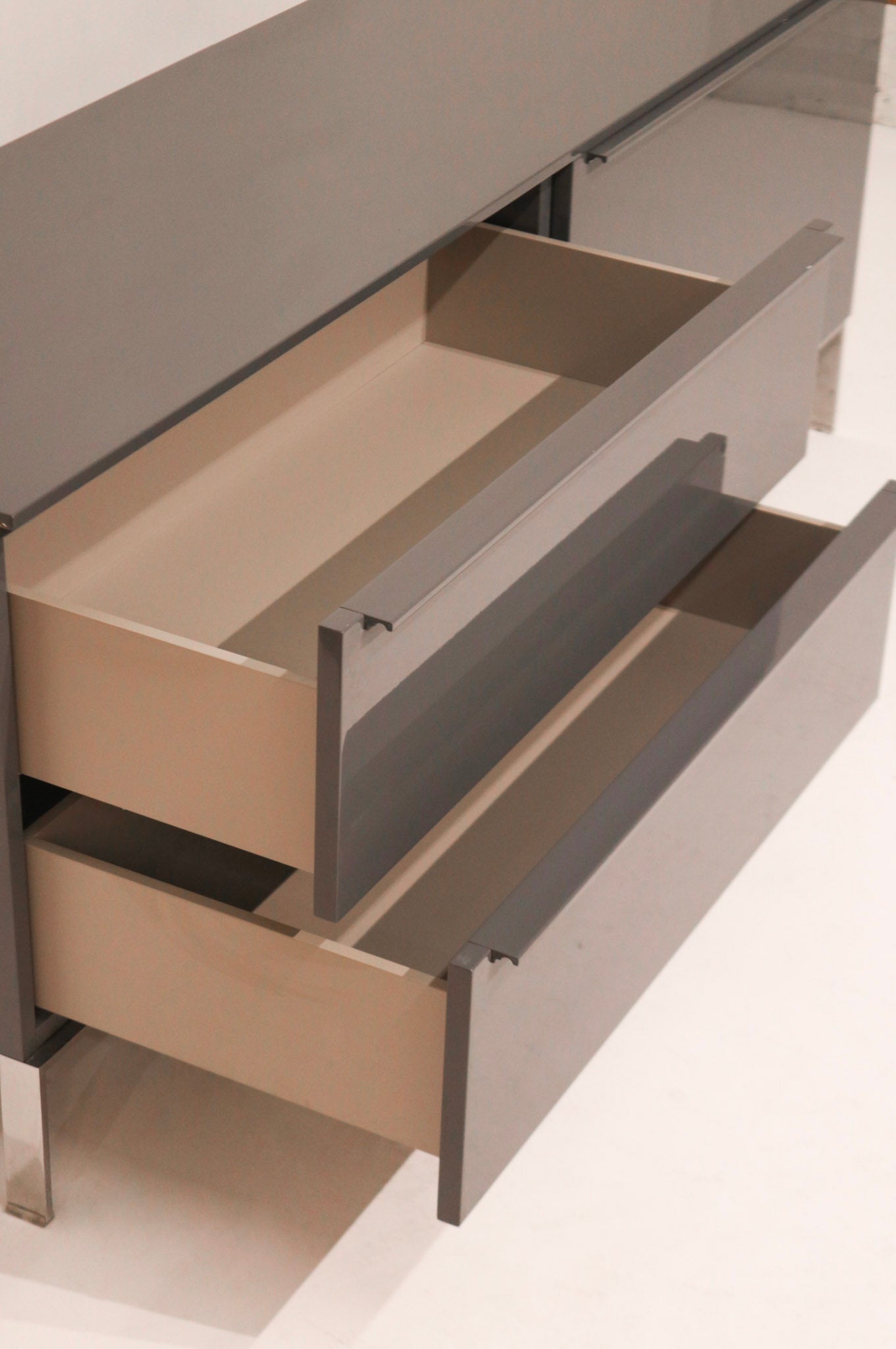 Angled corner view highlighting craftsmanship and lacquer finish on Capellini unit