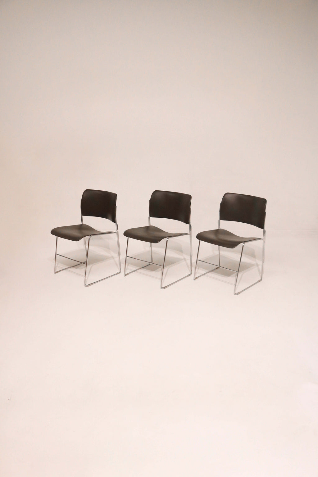 Set of 3 vintage MCM David Rowland 40/4 stackable chrome chairs with black seats