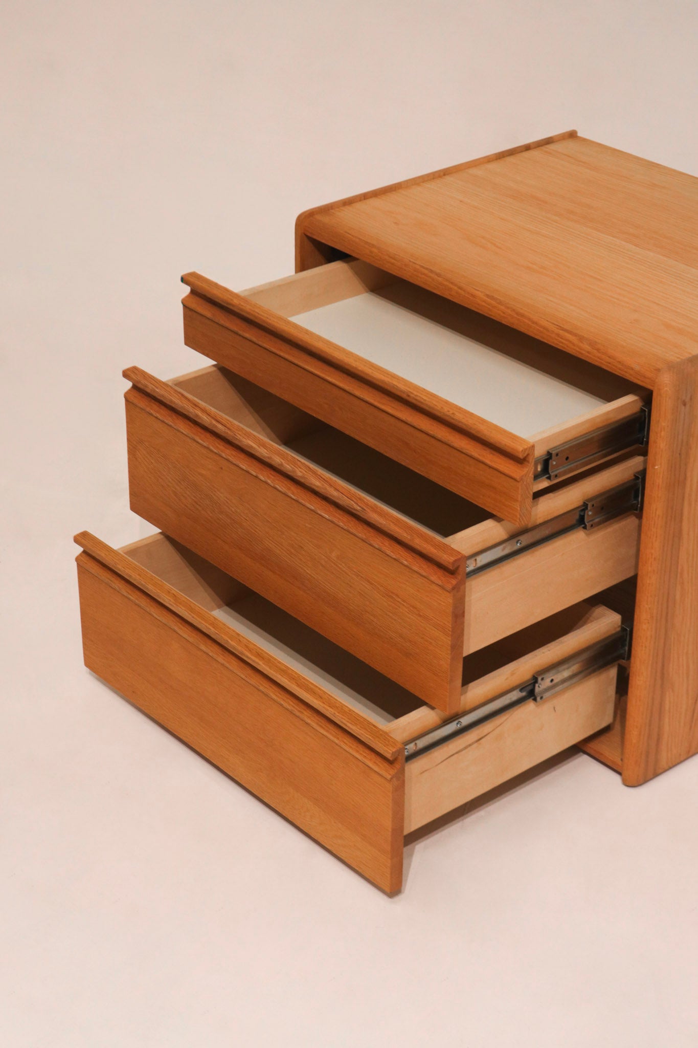 Close-up of side corner oak grain texture and finish quality