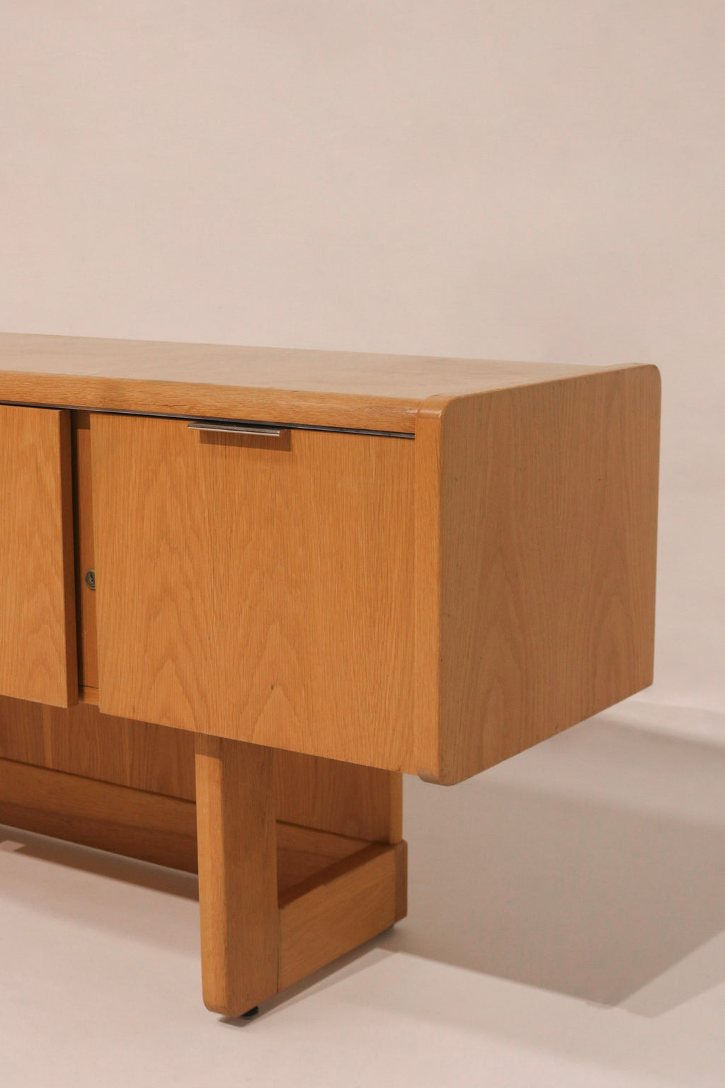 Three quarter angle view rare vintage 1980s burl and oak wood credenza sideboard 71 inches